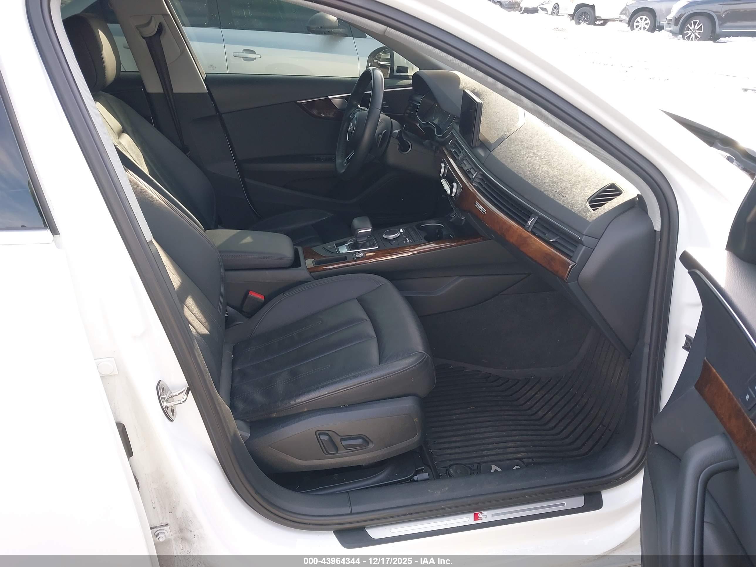 AUDI A4 image 5