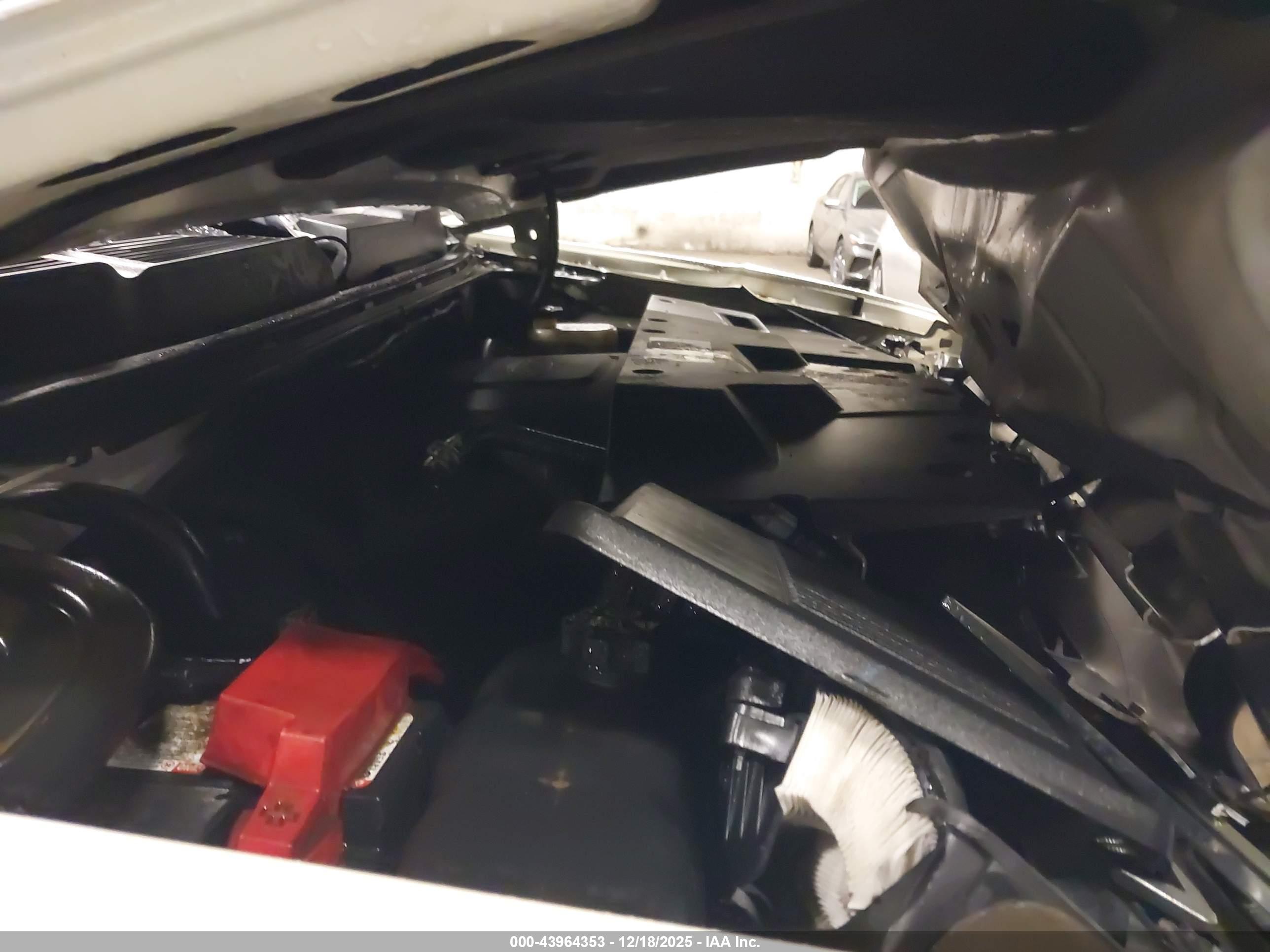 CHEVROLET SILVERADO image 10