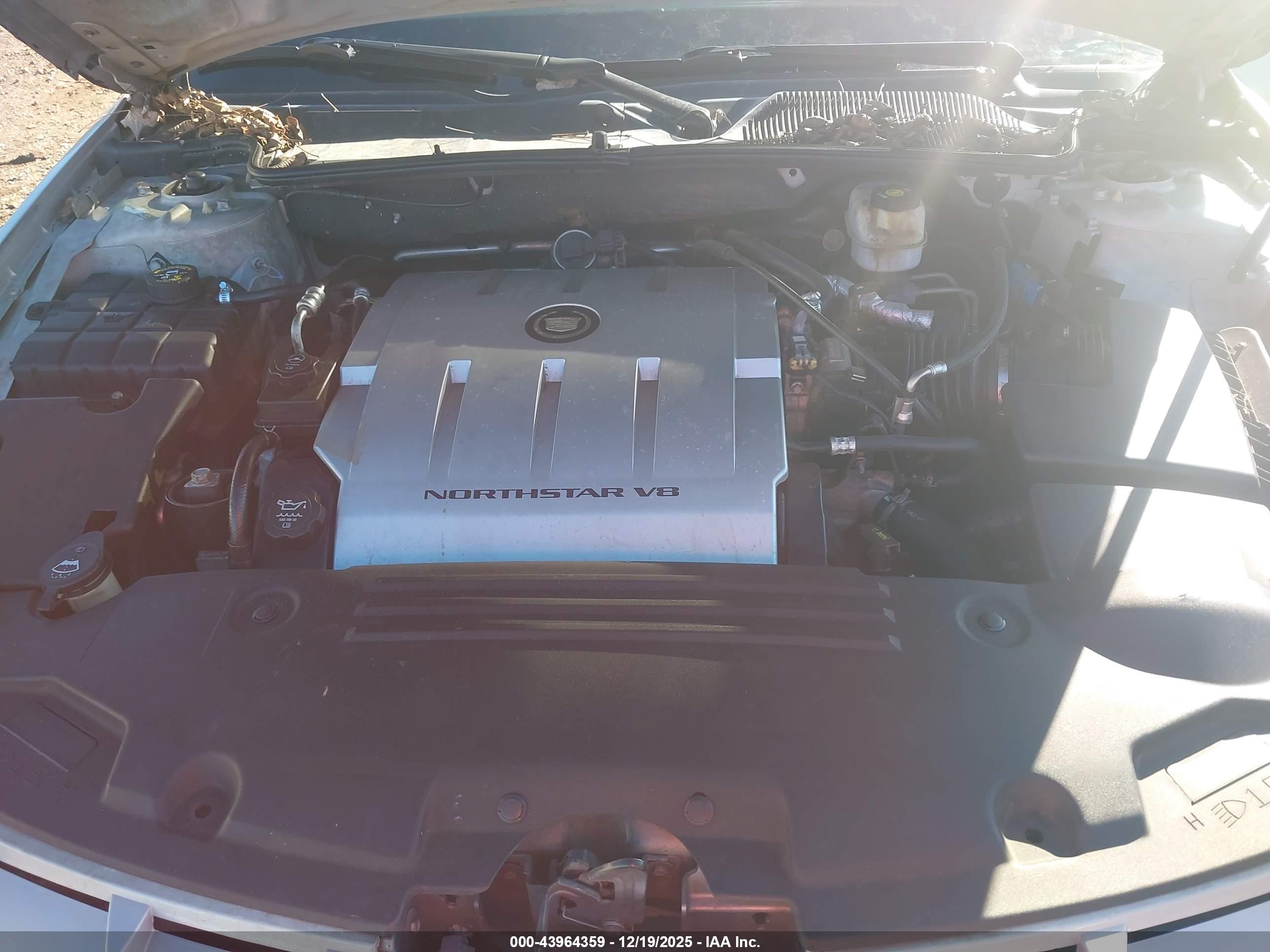 CADILLAC DTS image 10