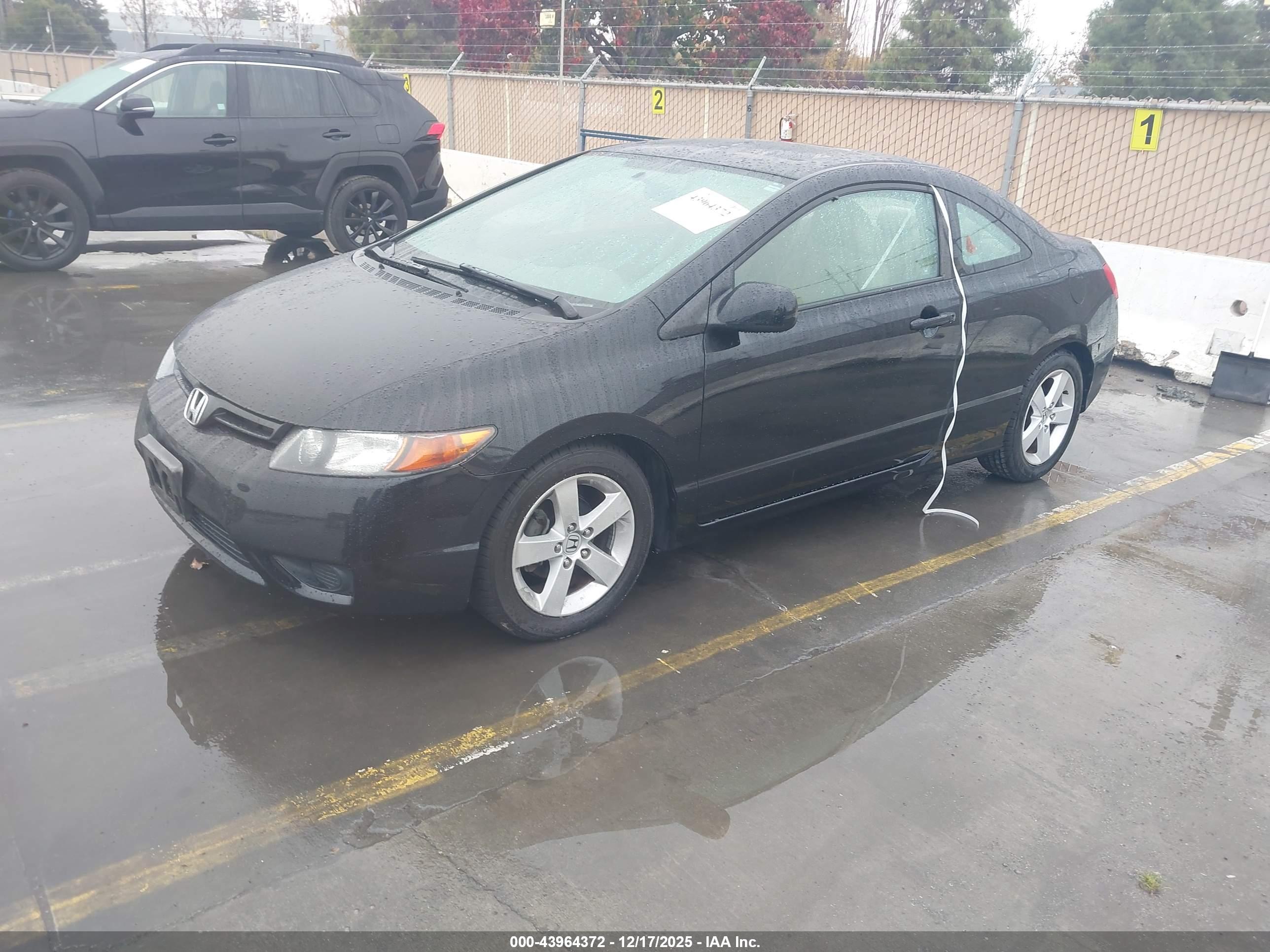 HONDA CIVIC image 2