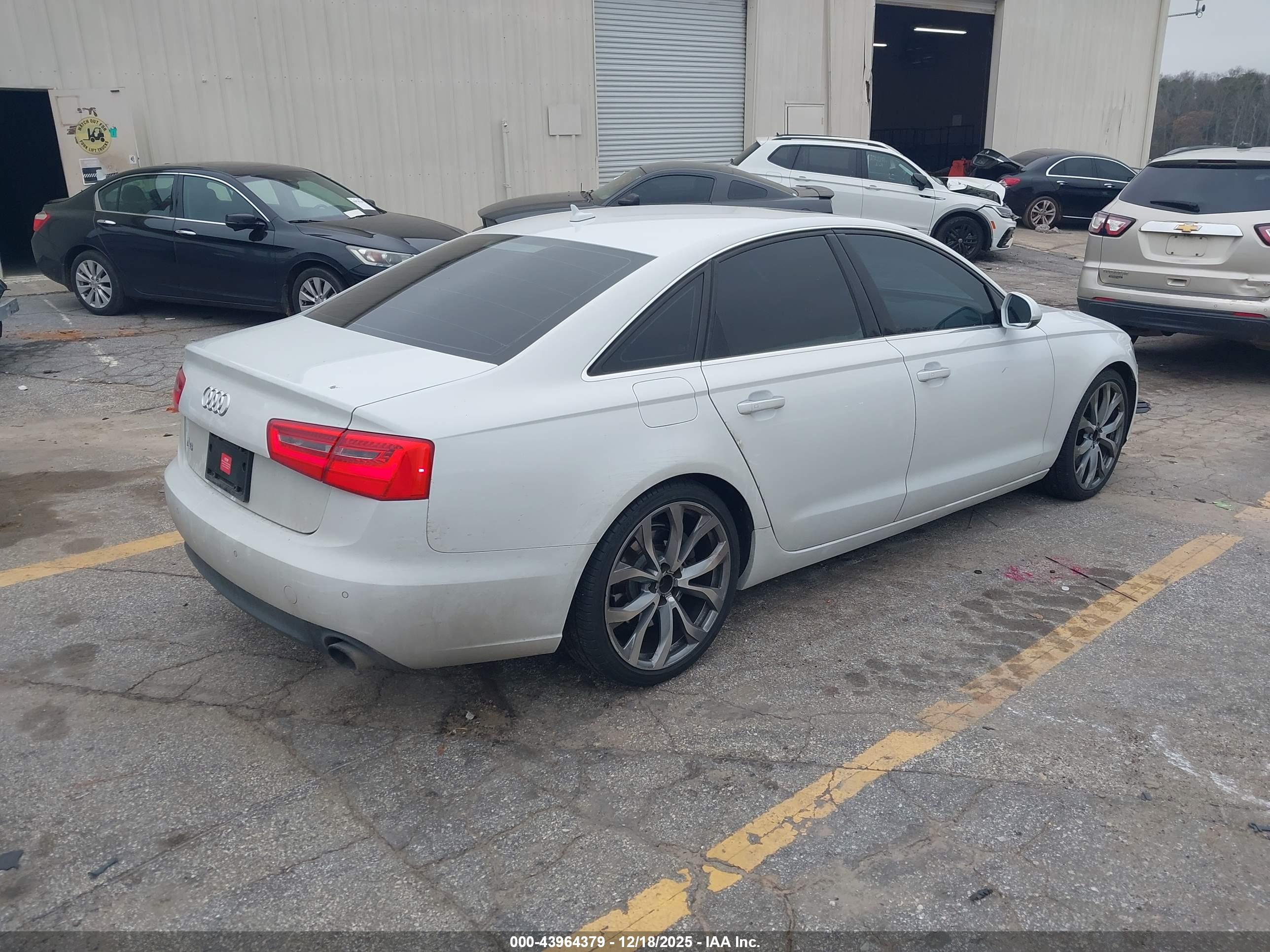 AUDI A6 image 4