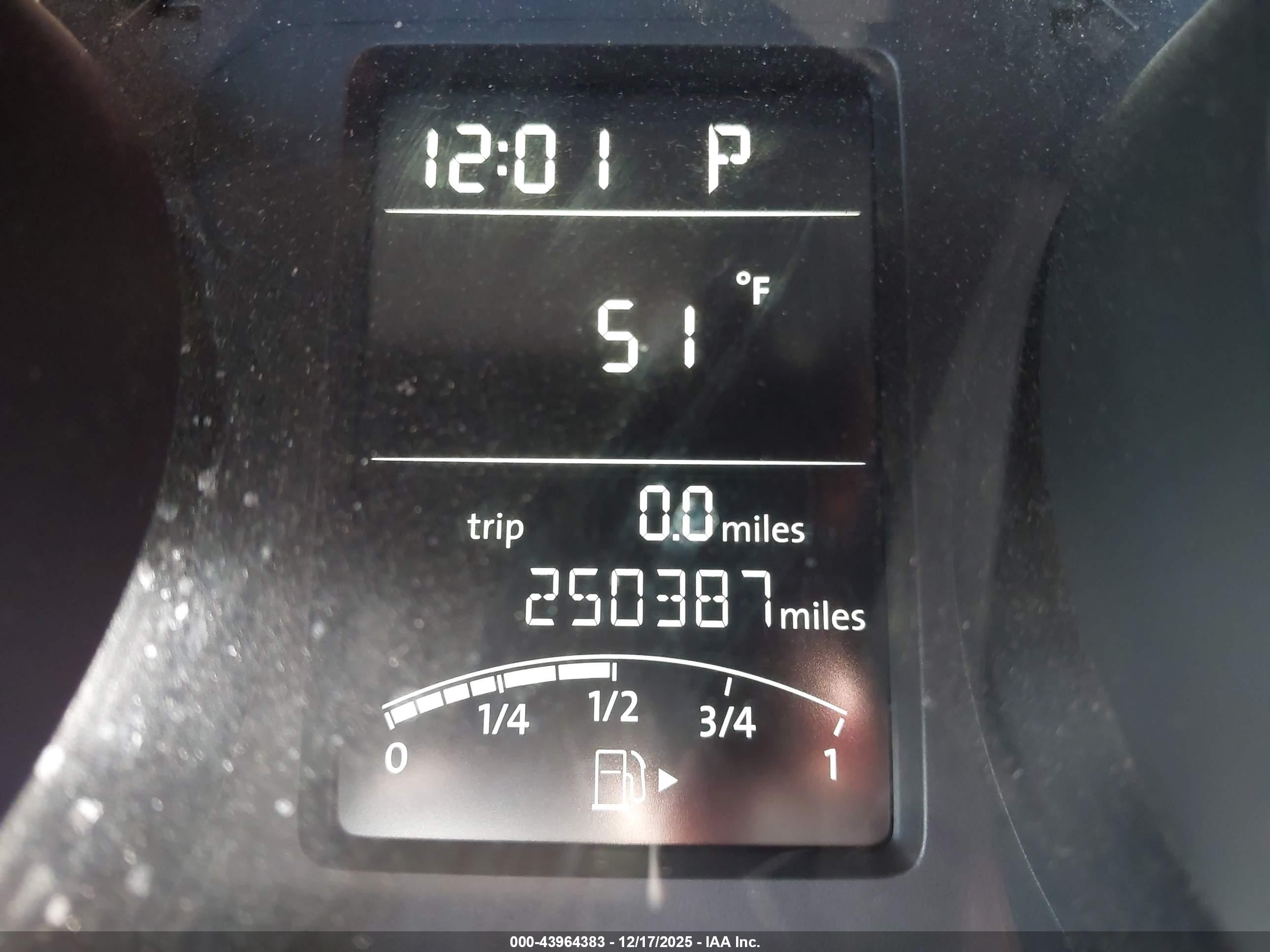 VOLKSWAGEN JETTA image 7