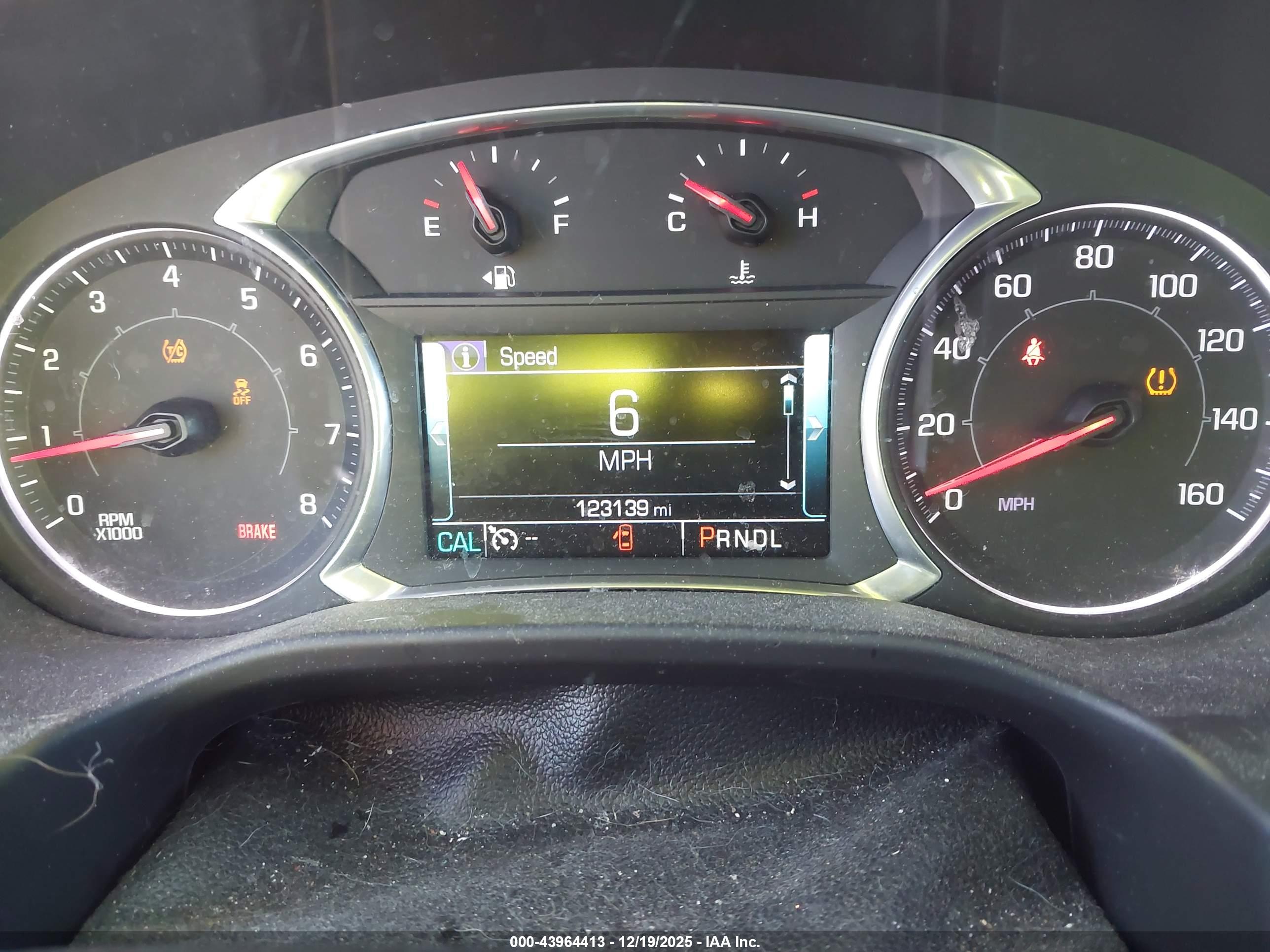 GMC ACADIA image 7