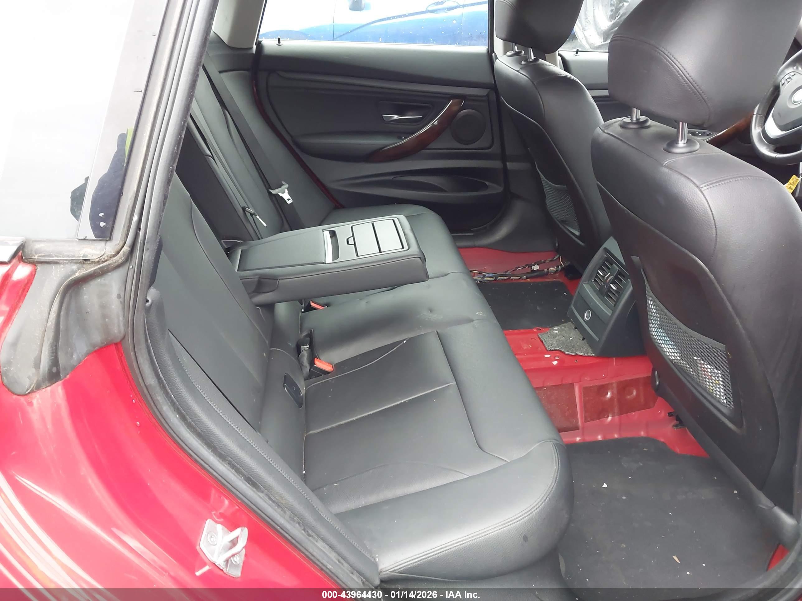BMW 328I image 8