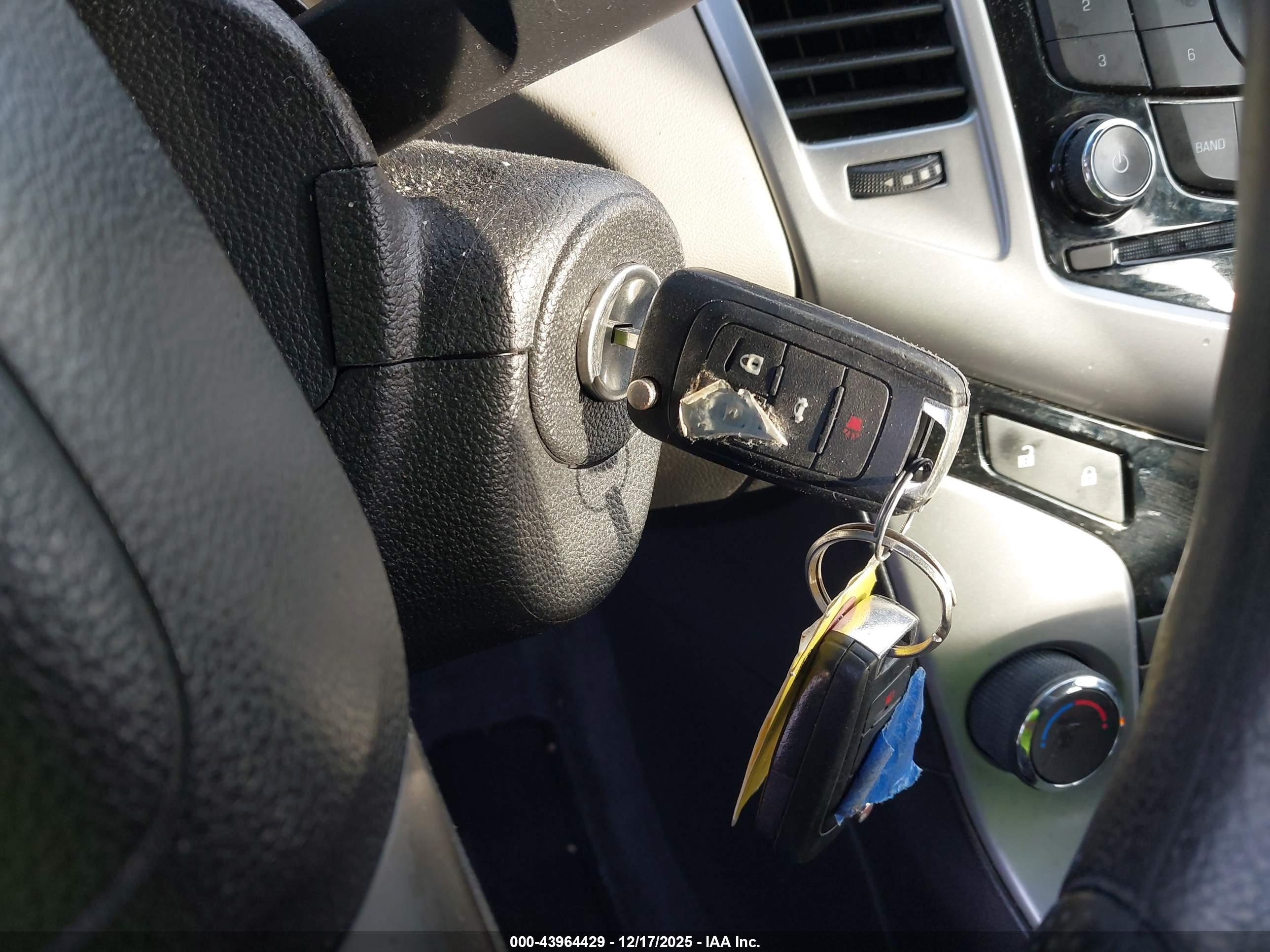 CHEVROLET CRUZE image 11