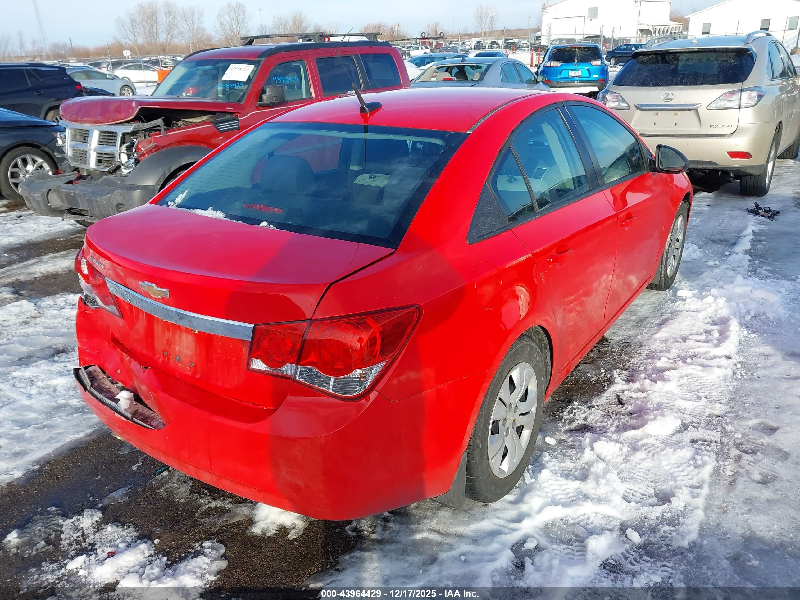 CHEVROLET CRUZE image 4