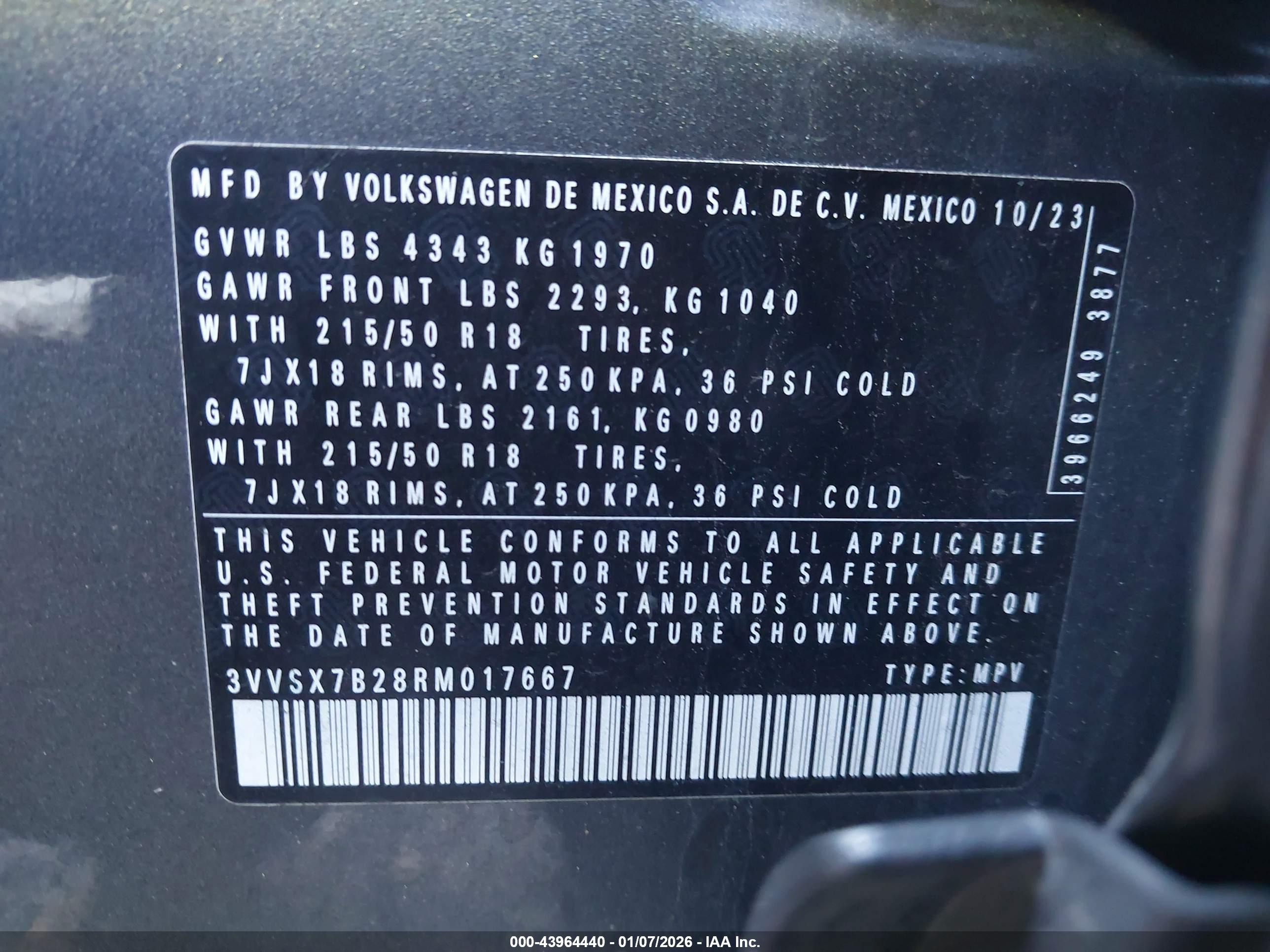 VOLKSWAGEN TAOS image 9