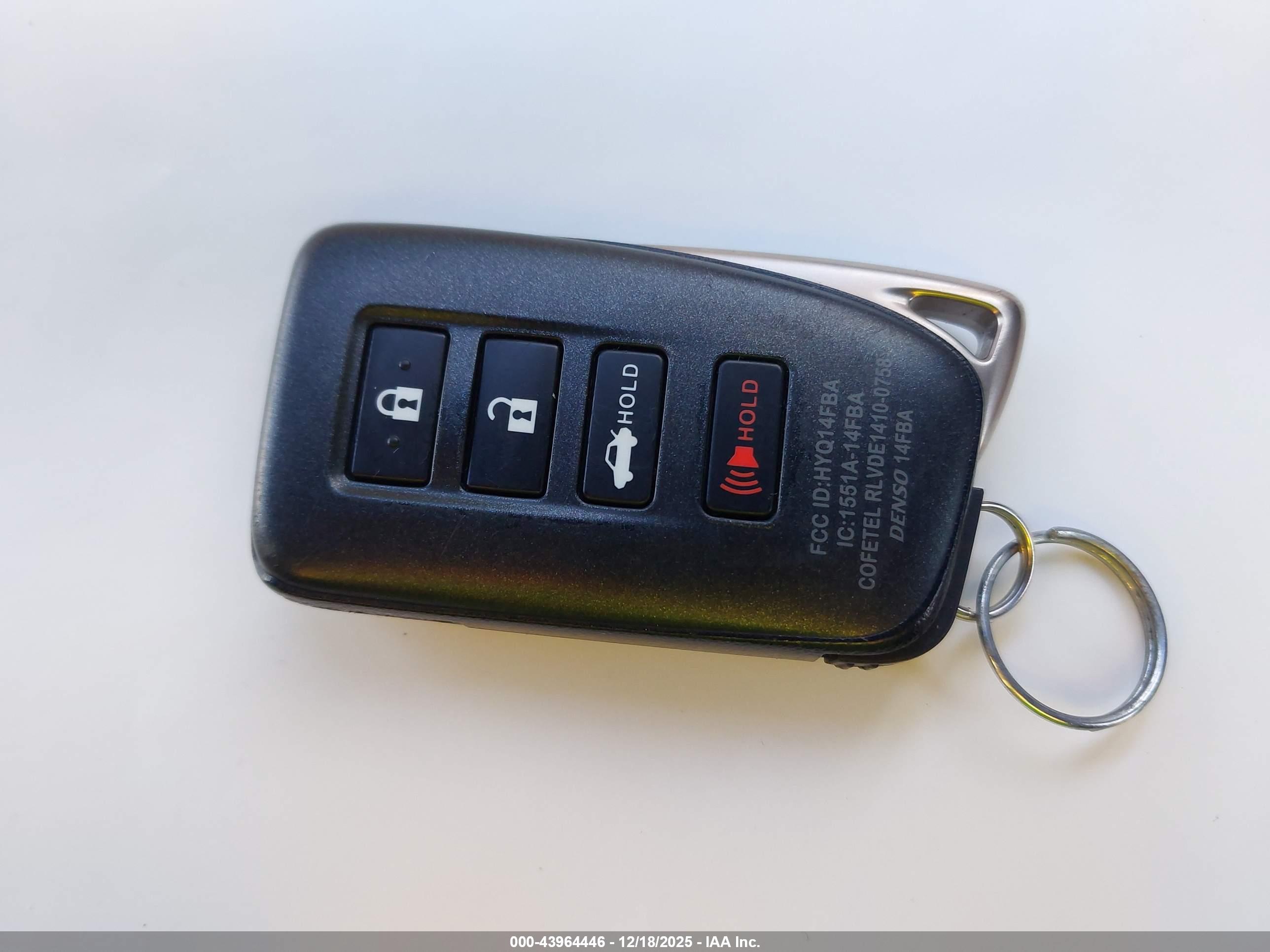 LEXUS ES image 11