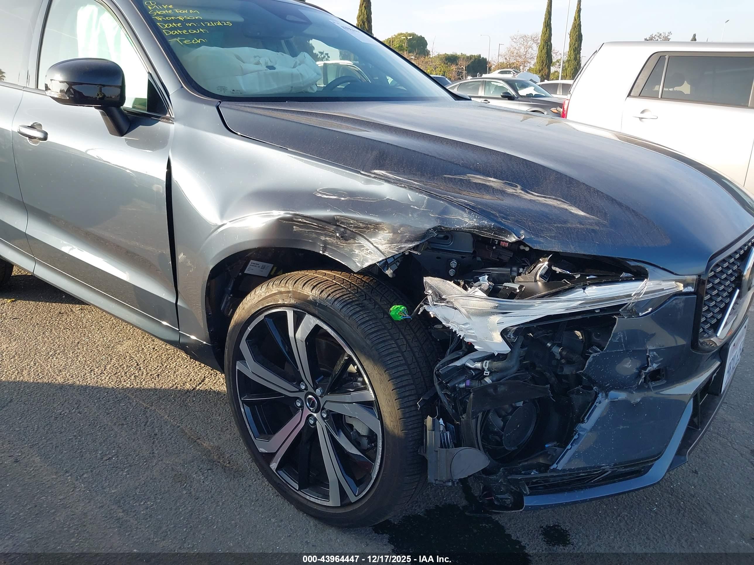 VOLVO XC60 image 6