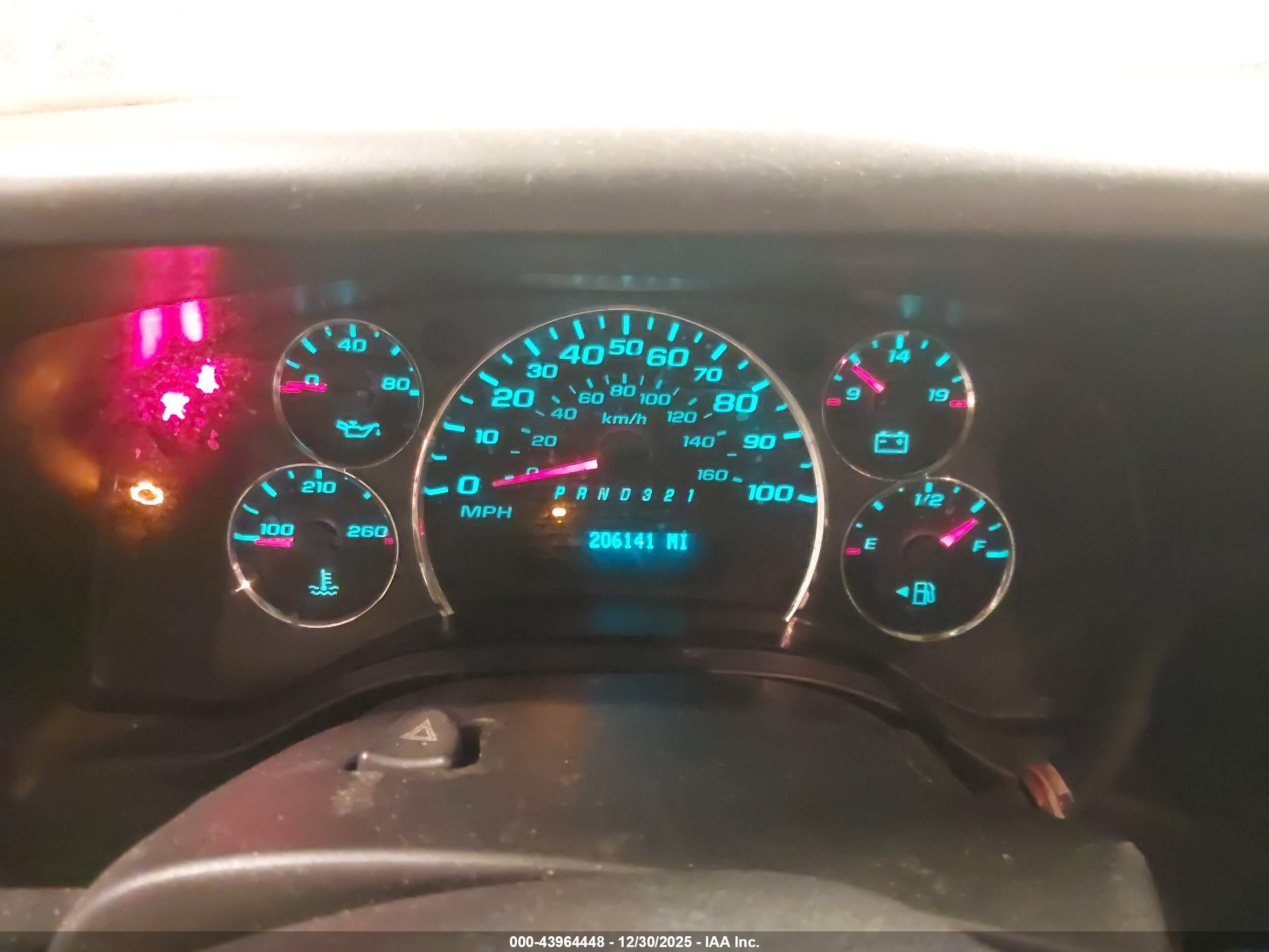 CHEVROLET EXPRESS image 7