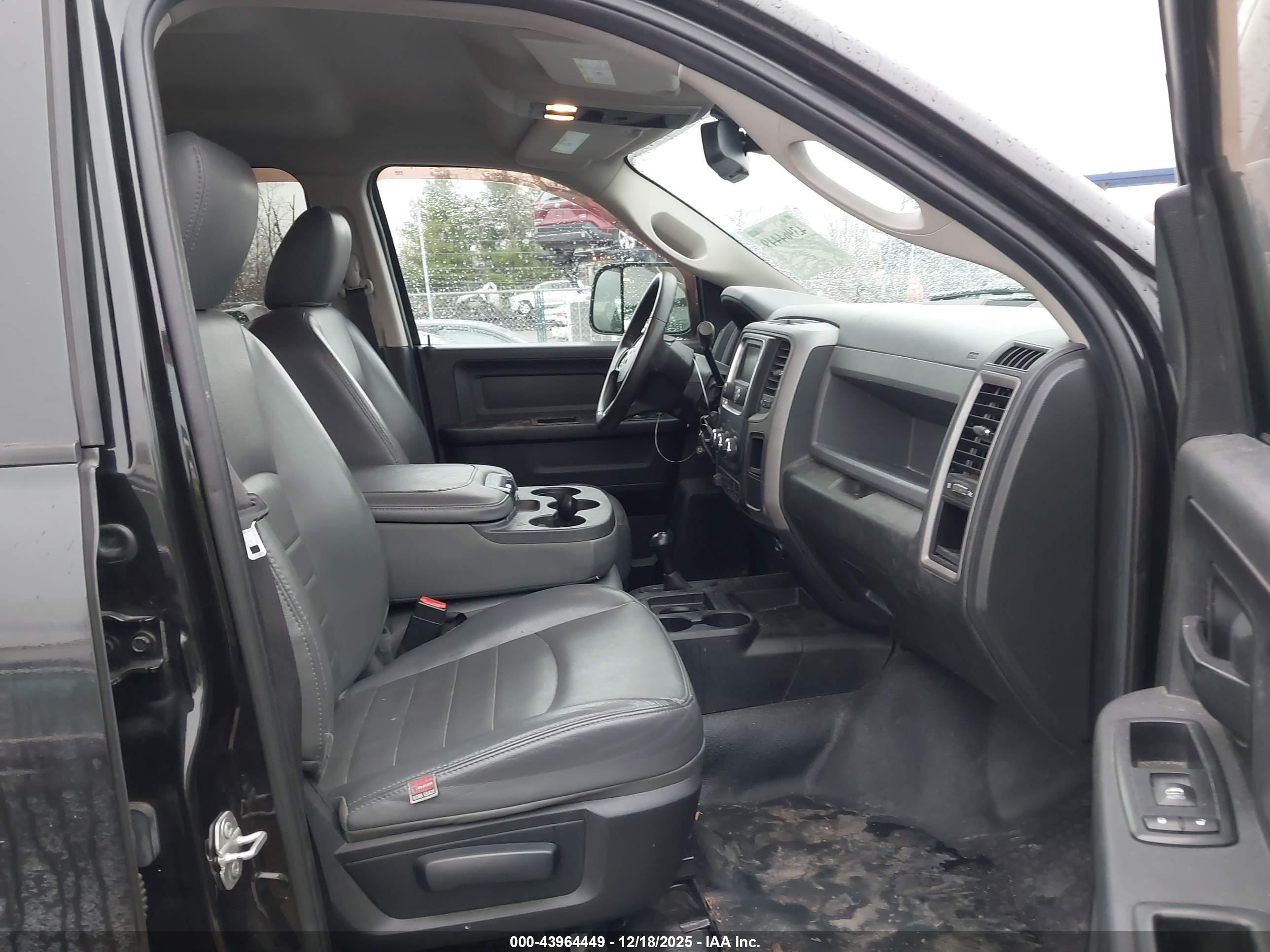 RAM 2500 image 5