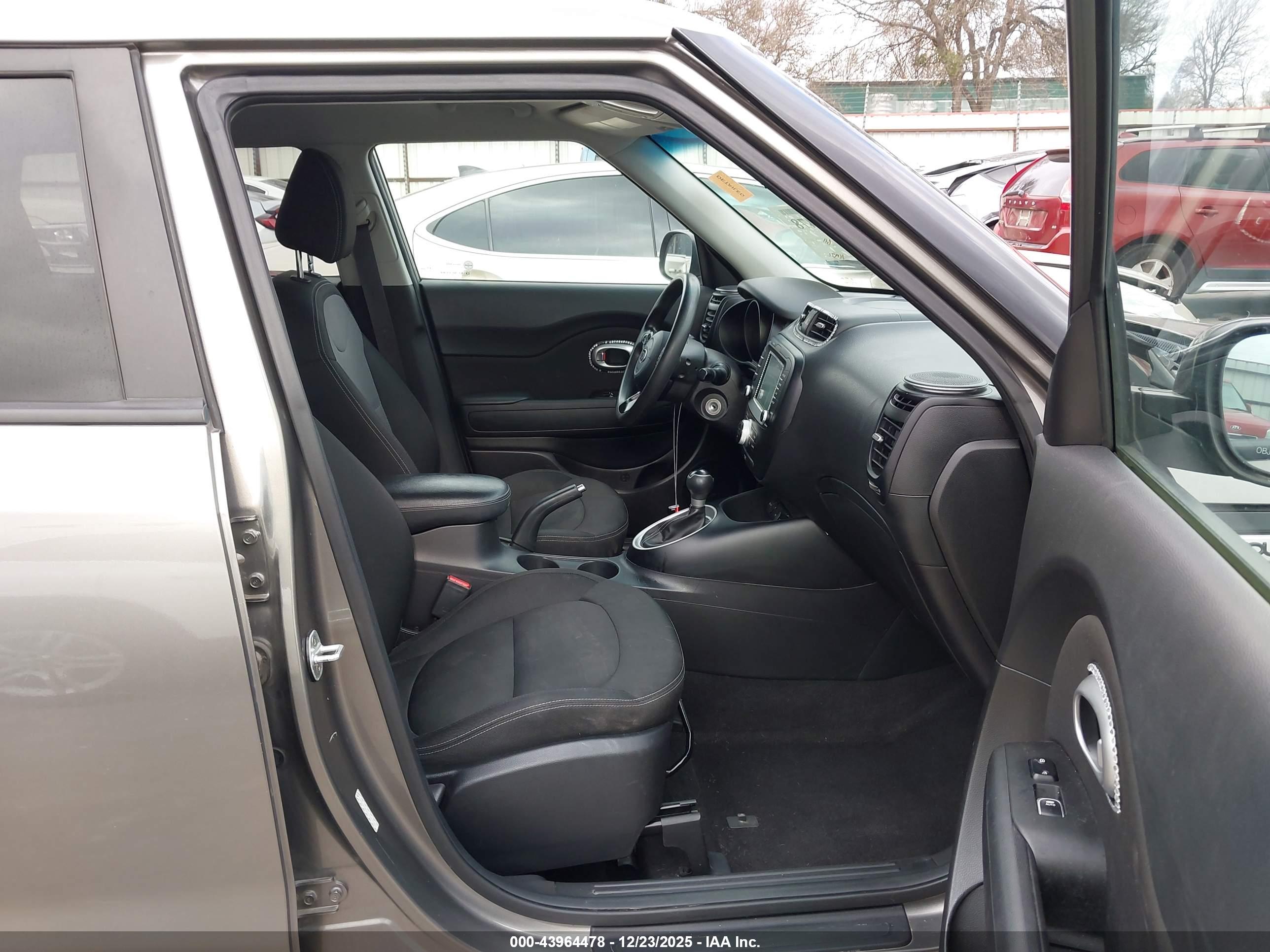 KIA SOUL image 5