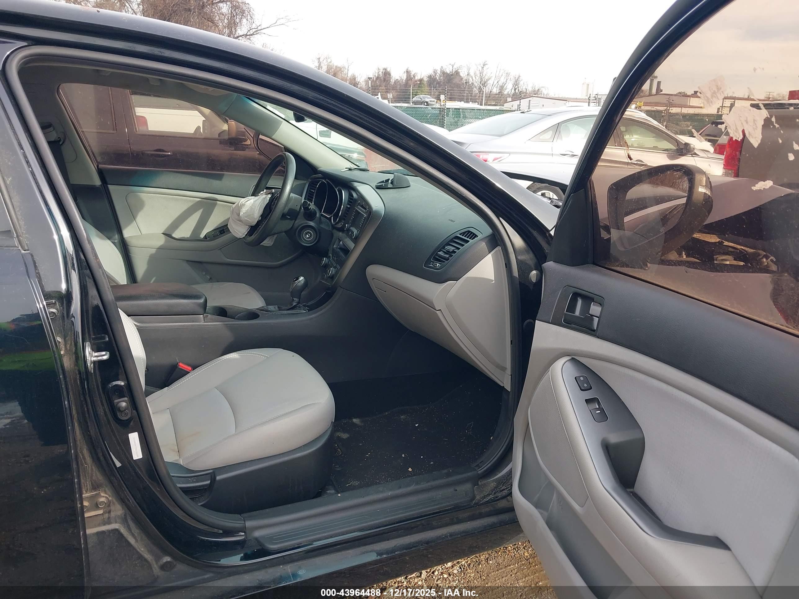 KIA OPTIMA image 5