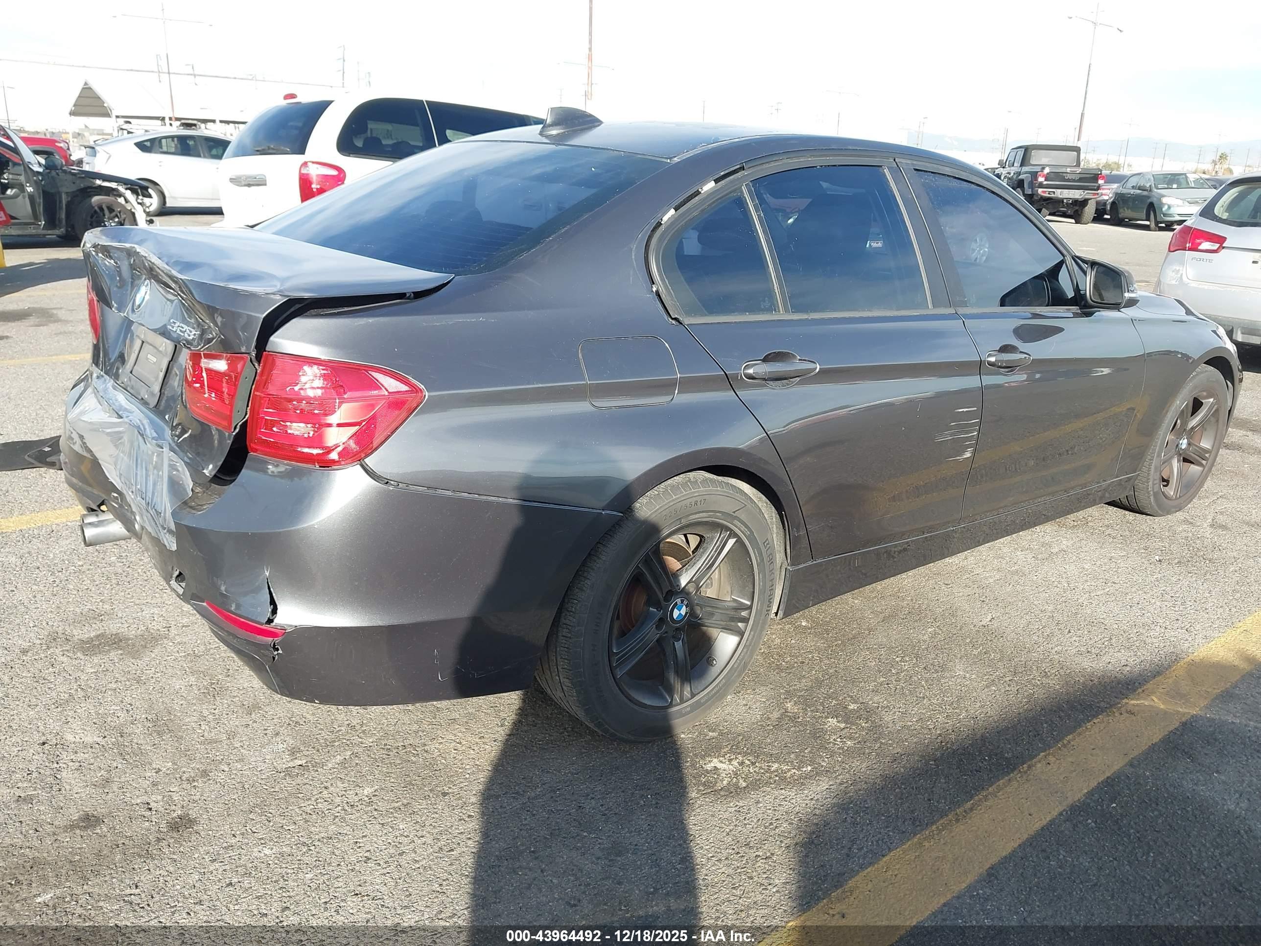 BMW 328I image 4
