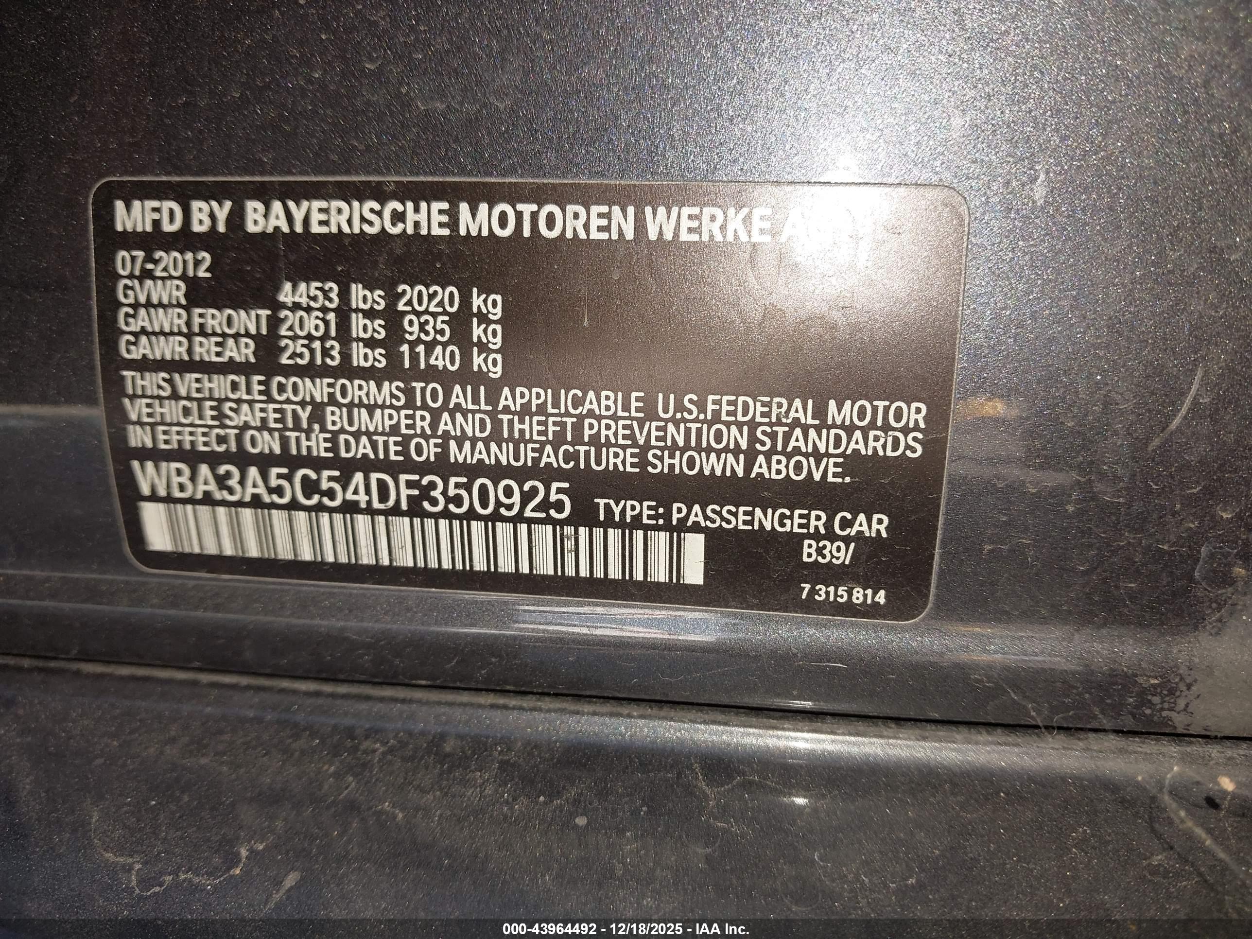 BMW 328I image 9