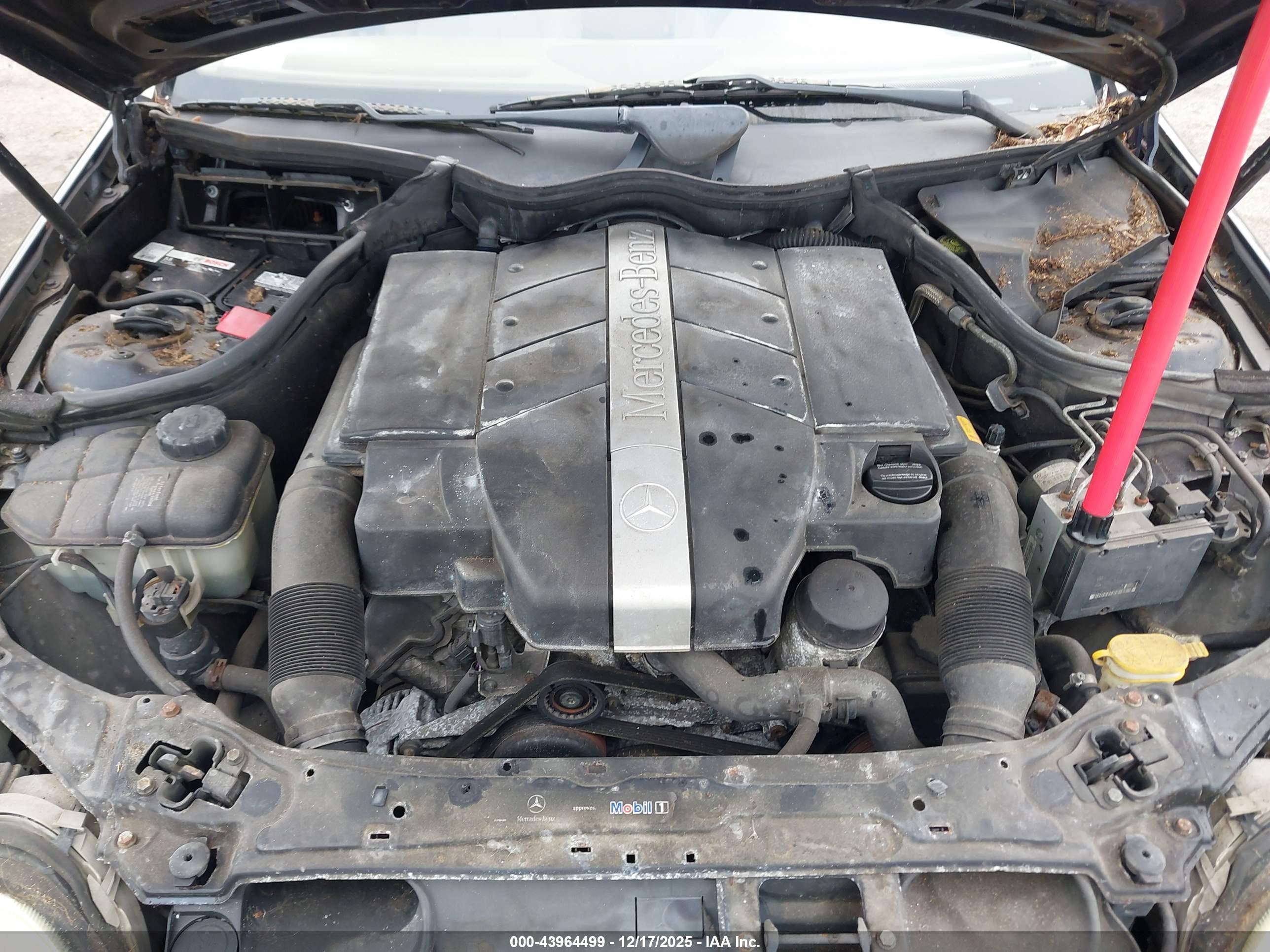MERCEDES-BENZ C image 10