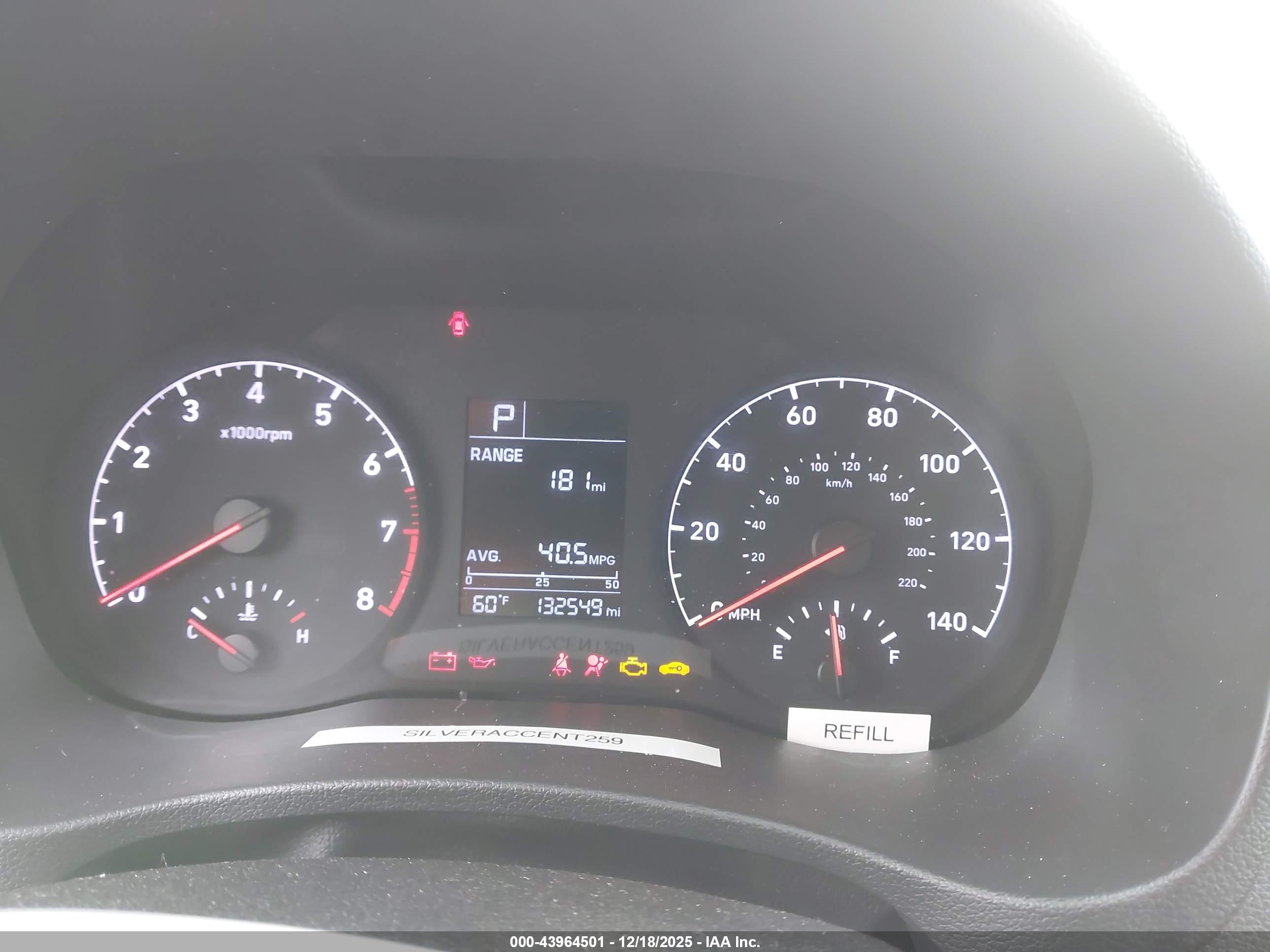 HYUNDAI ACCENT image 7
