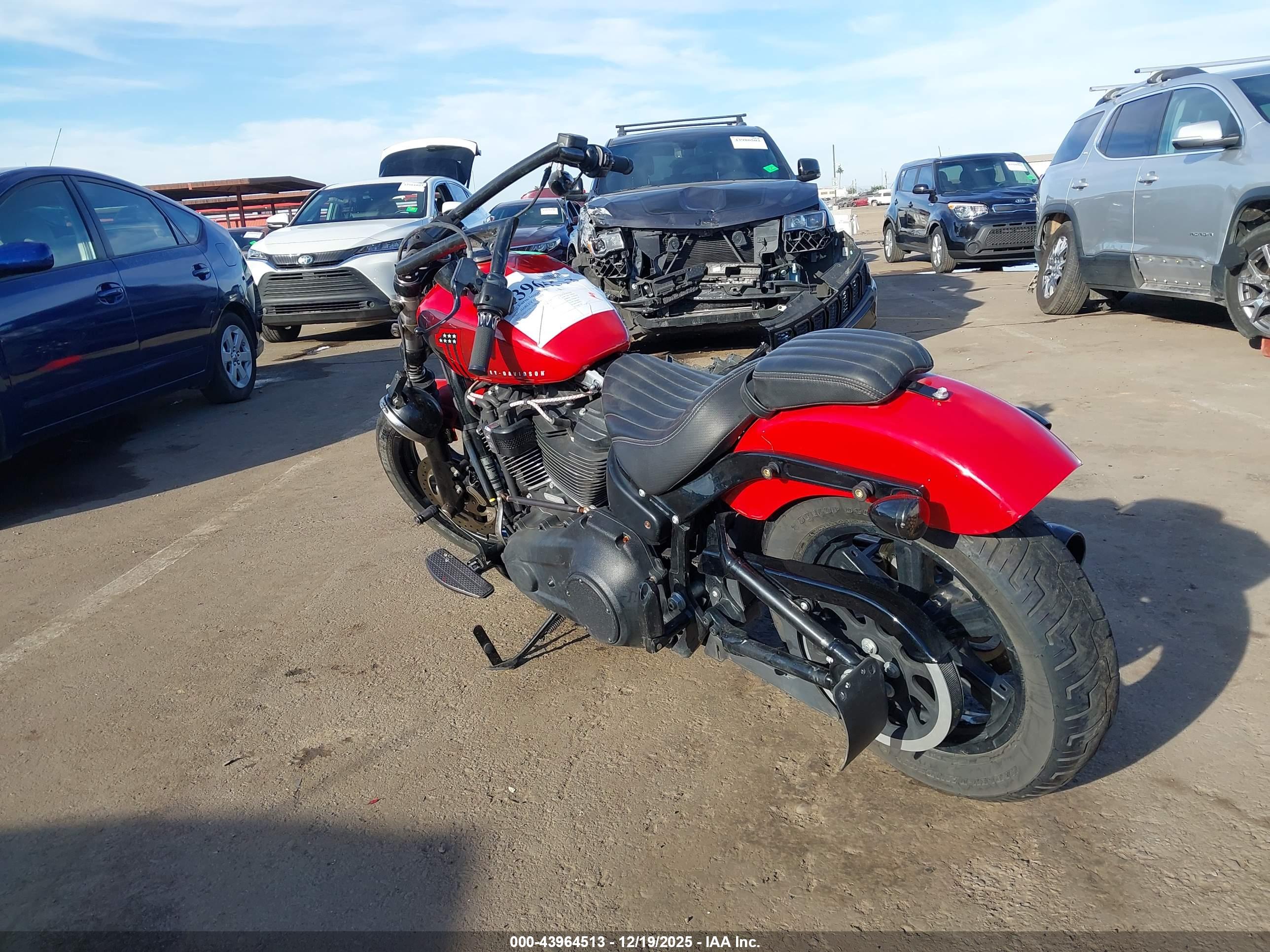 HARLEY-DAVIDSON FXBBS image 3