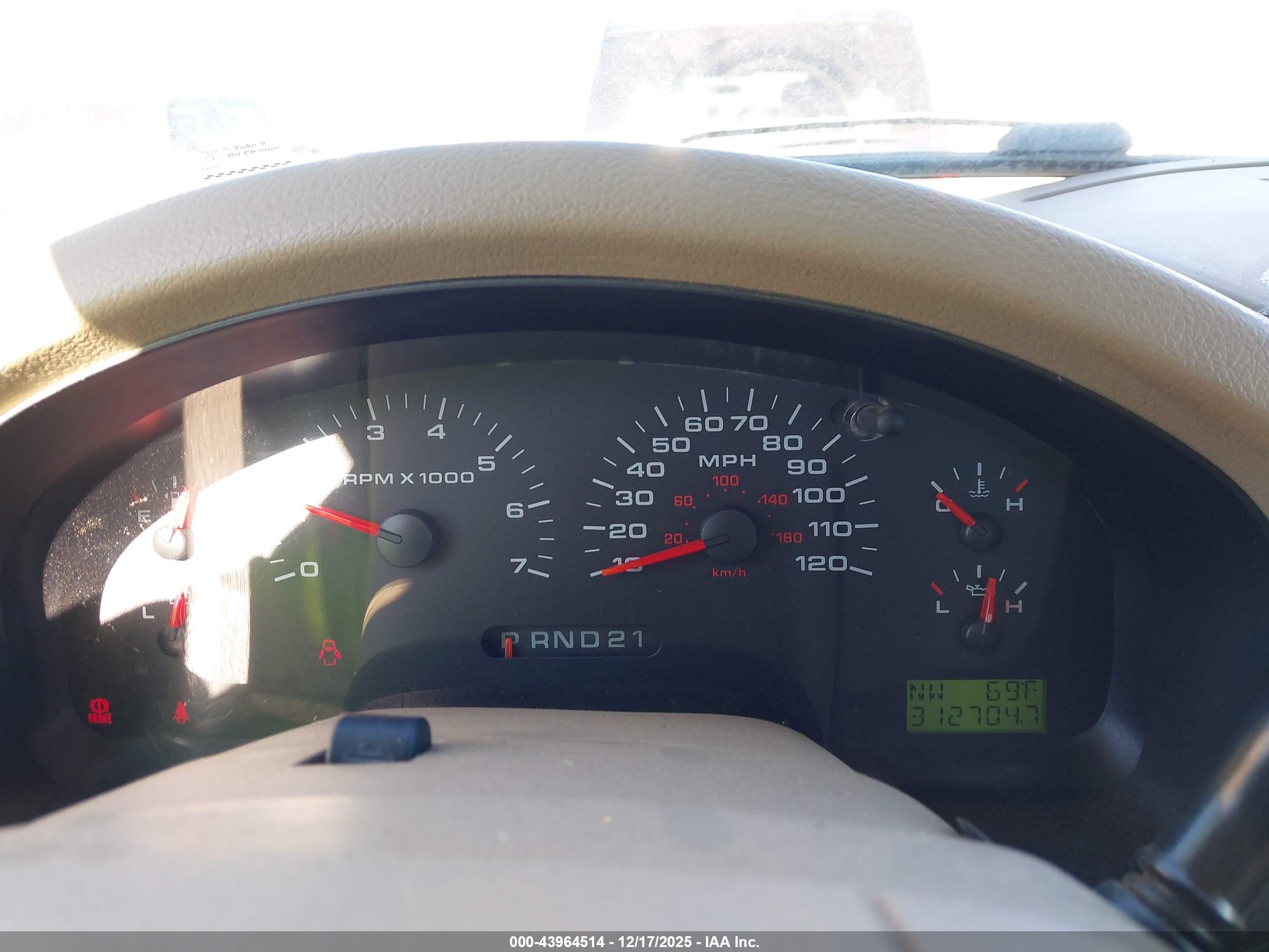 FORD F-150 image 7
