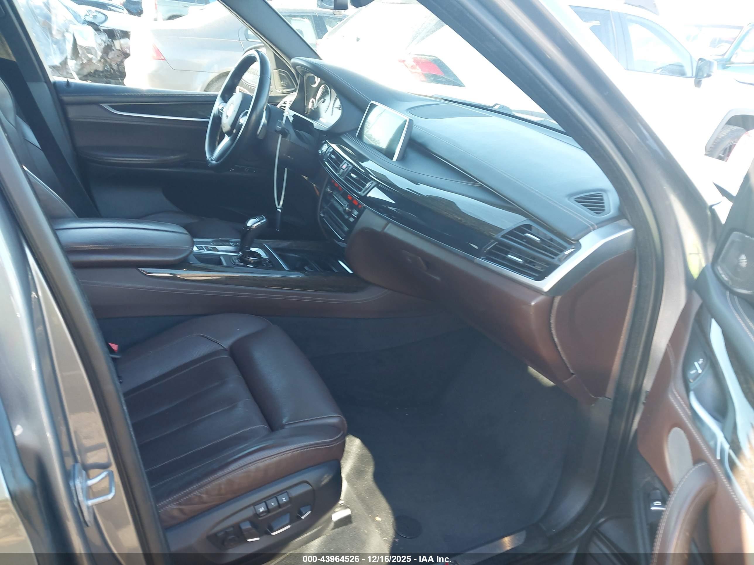 BMW X5 image 5
