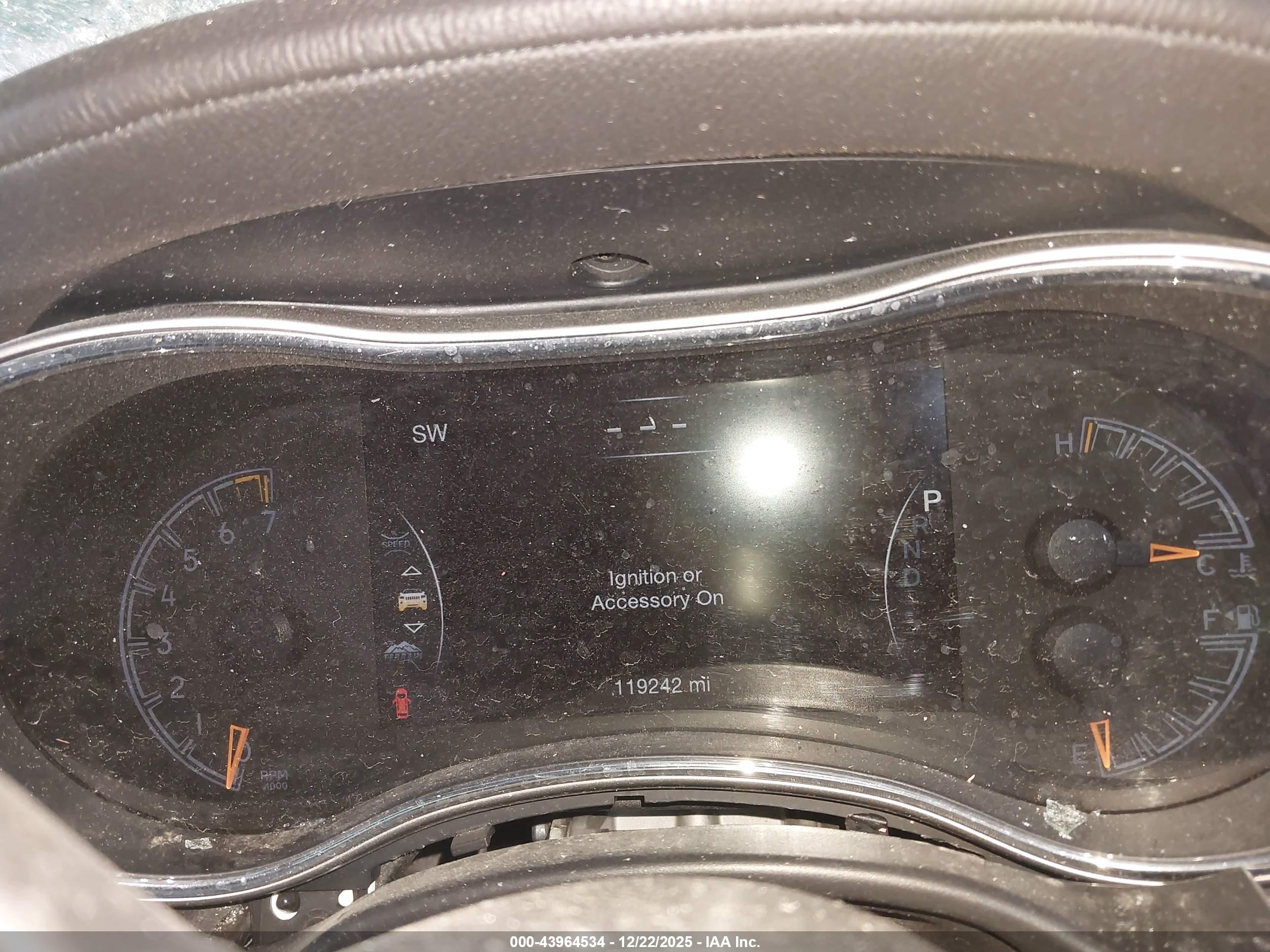 JEEP GRAND image 7