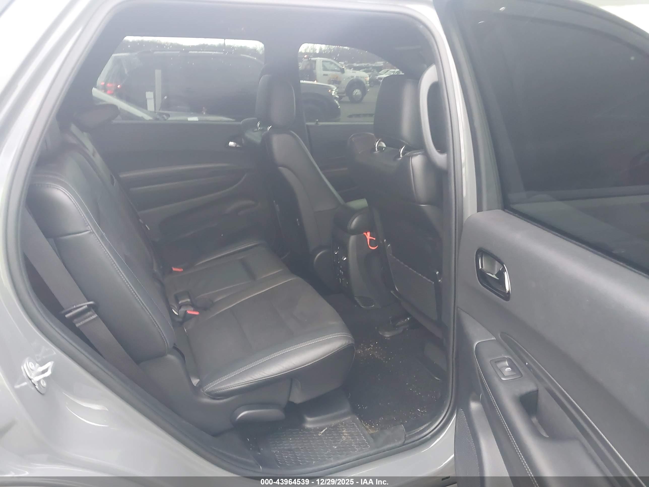 DODGE DURANGO image 8