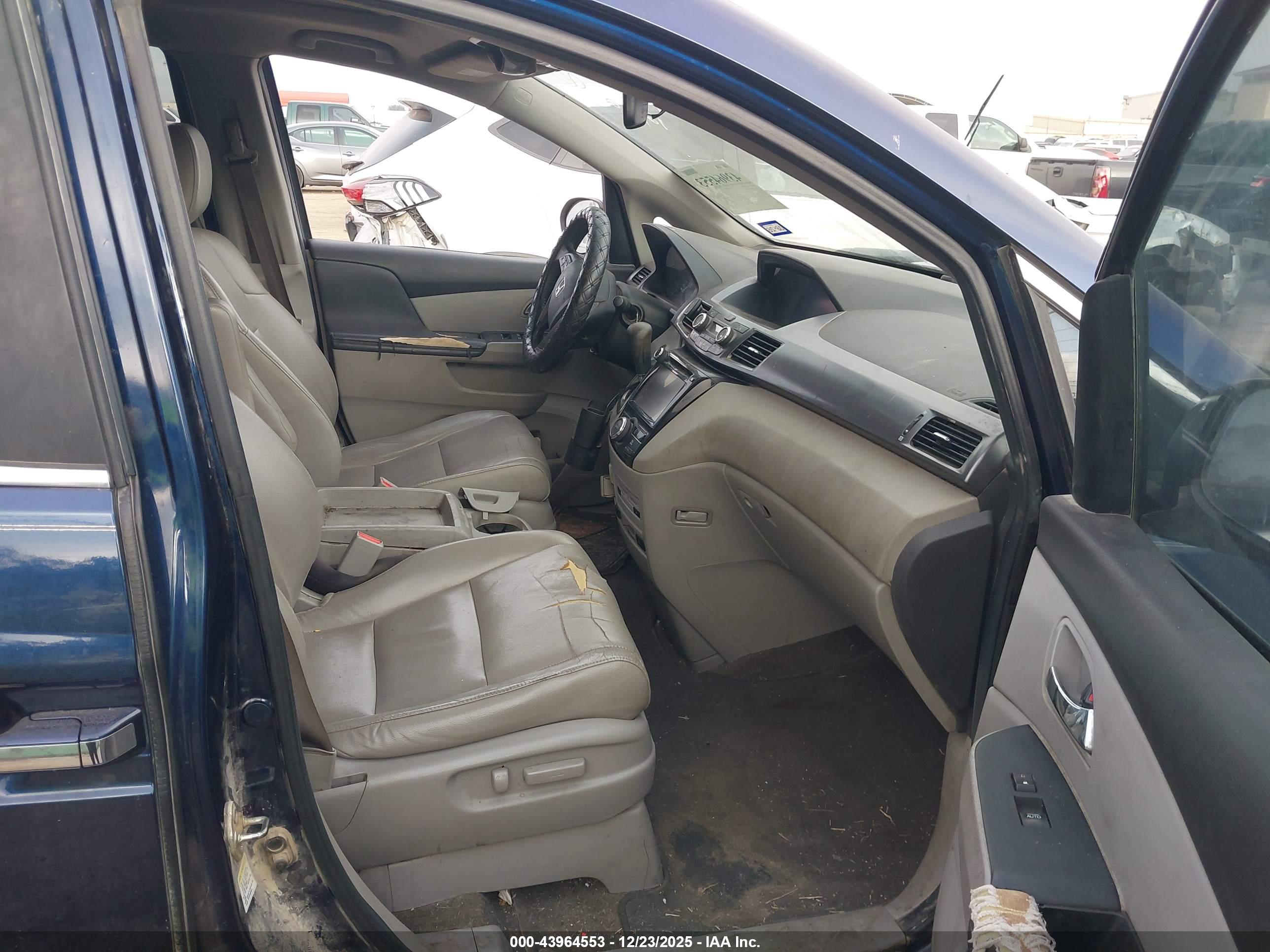 HONDA ODYSSEY image 5