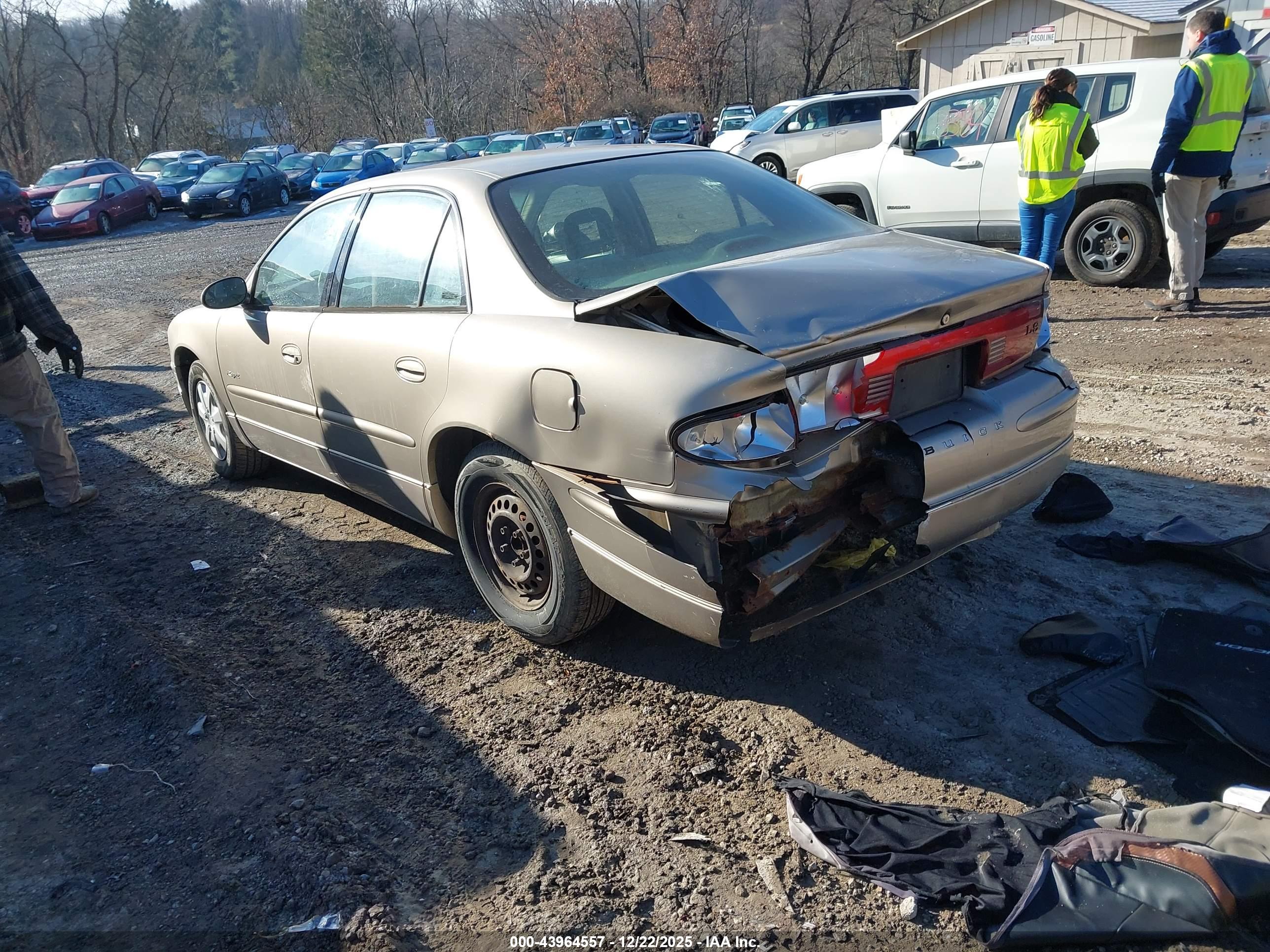 BUICK REGAL image 3