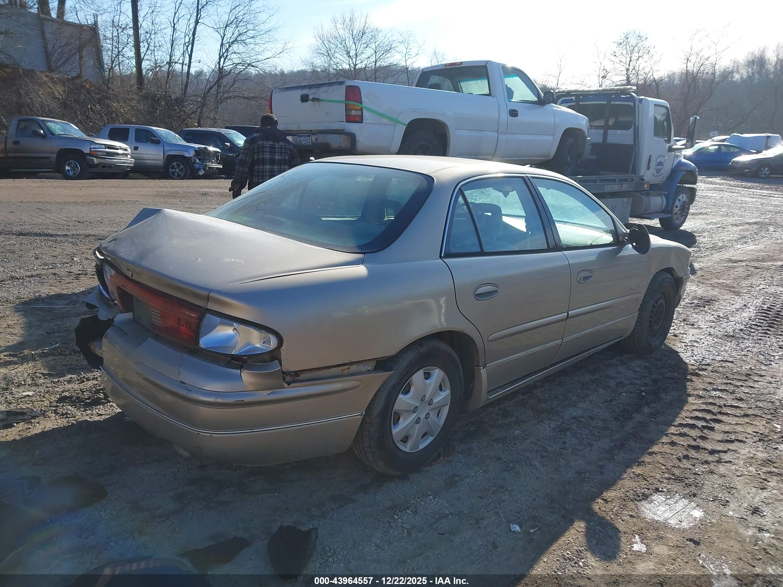 BUICK REGAL image 4
