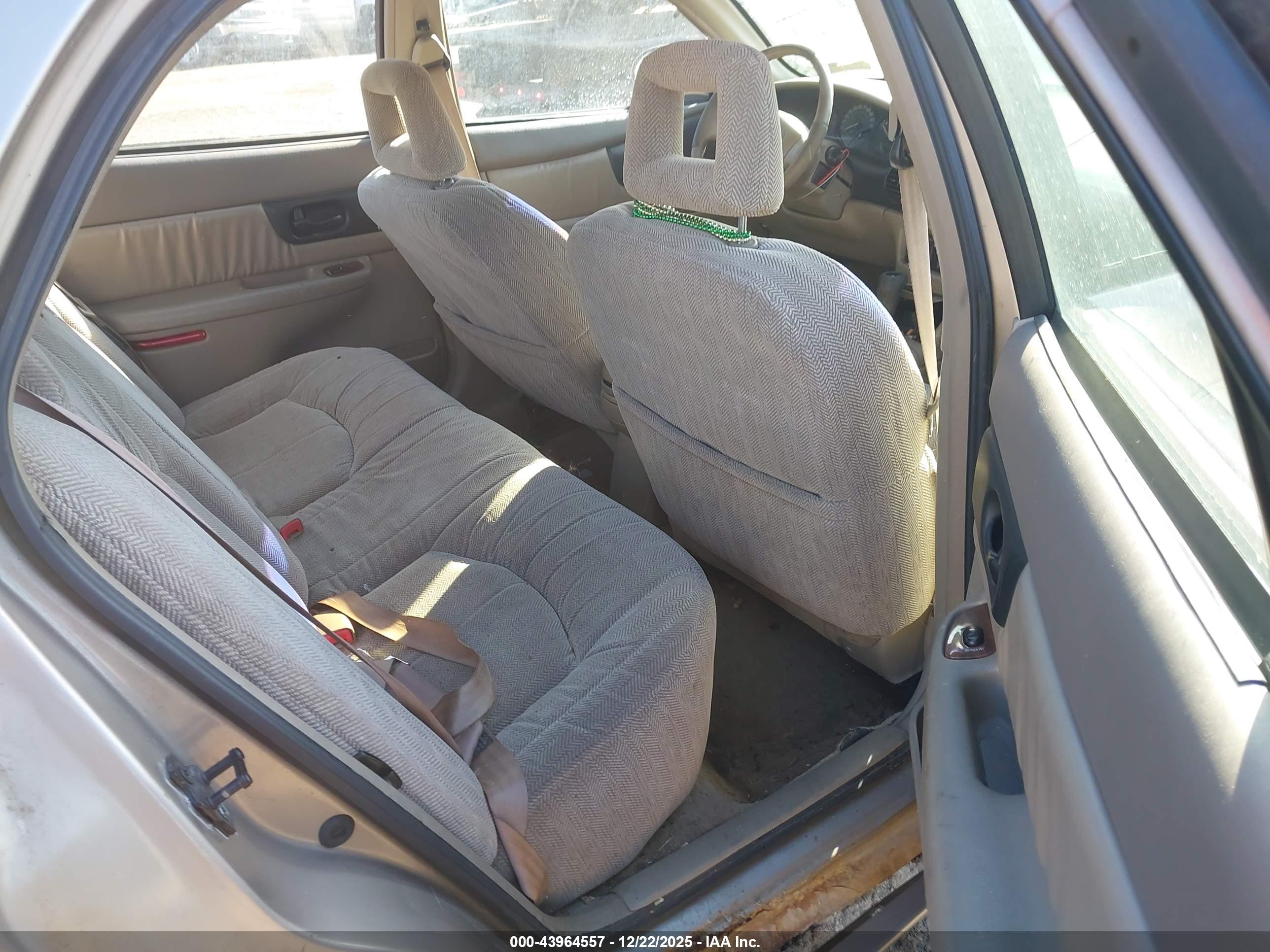 BUICK REGAL image 8