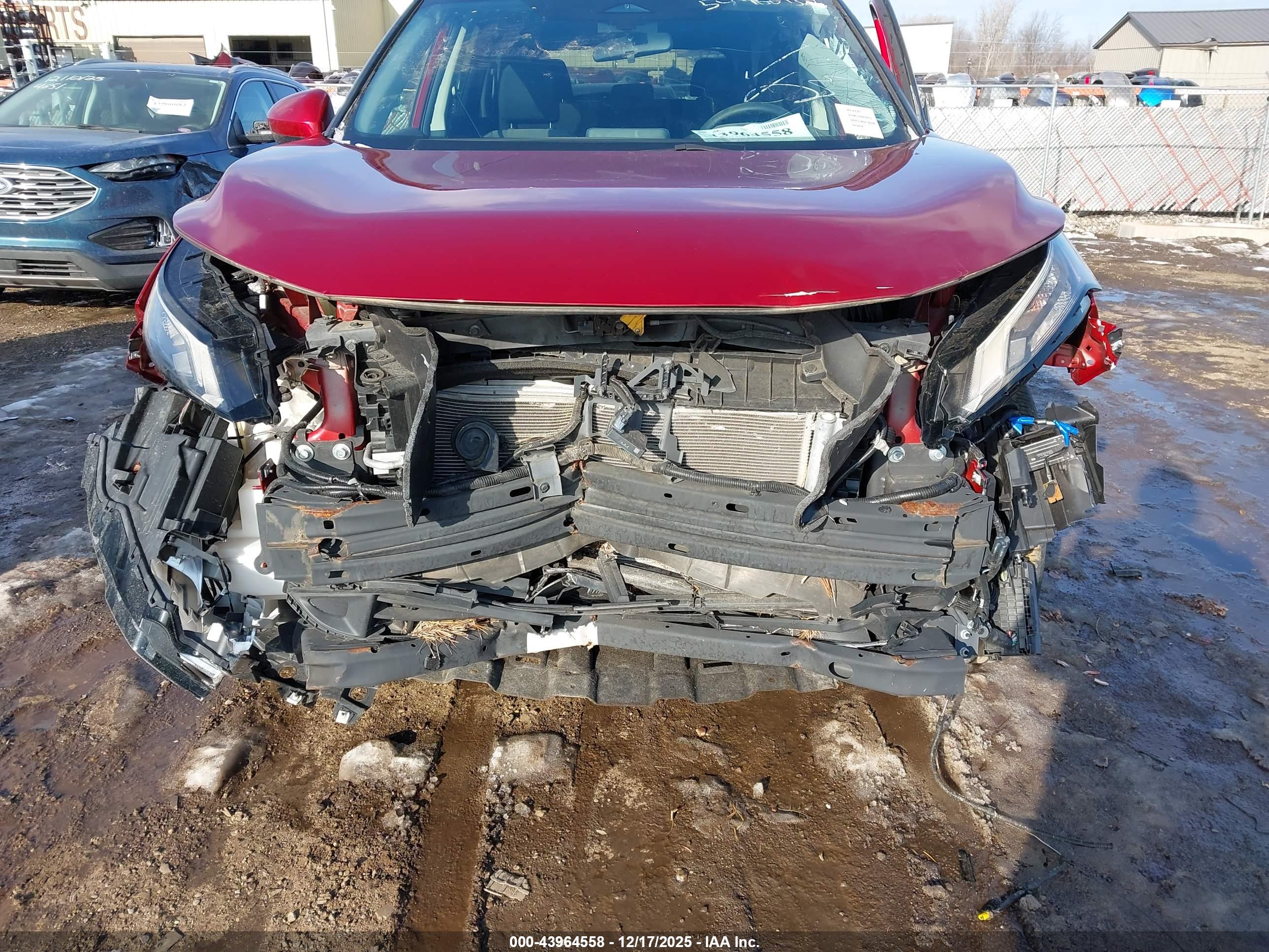 NISSAN ROGUE image 6