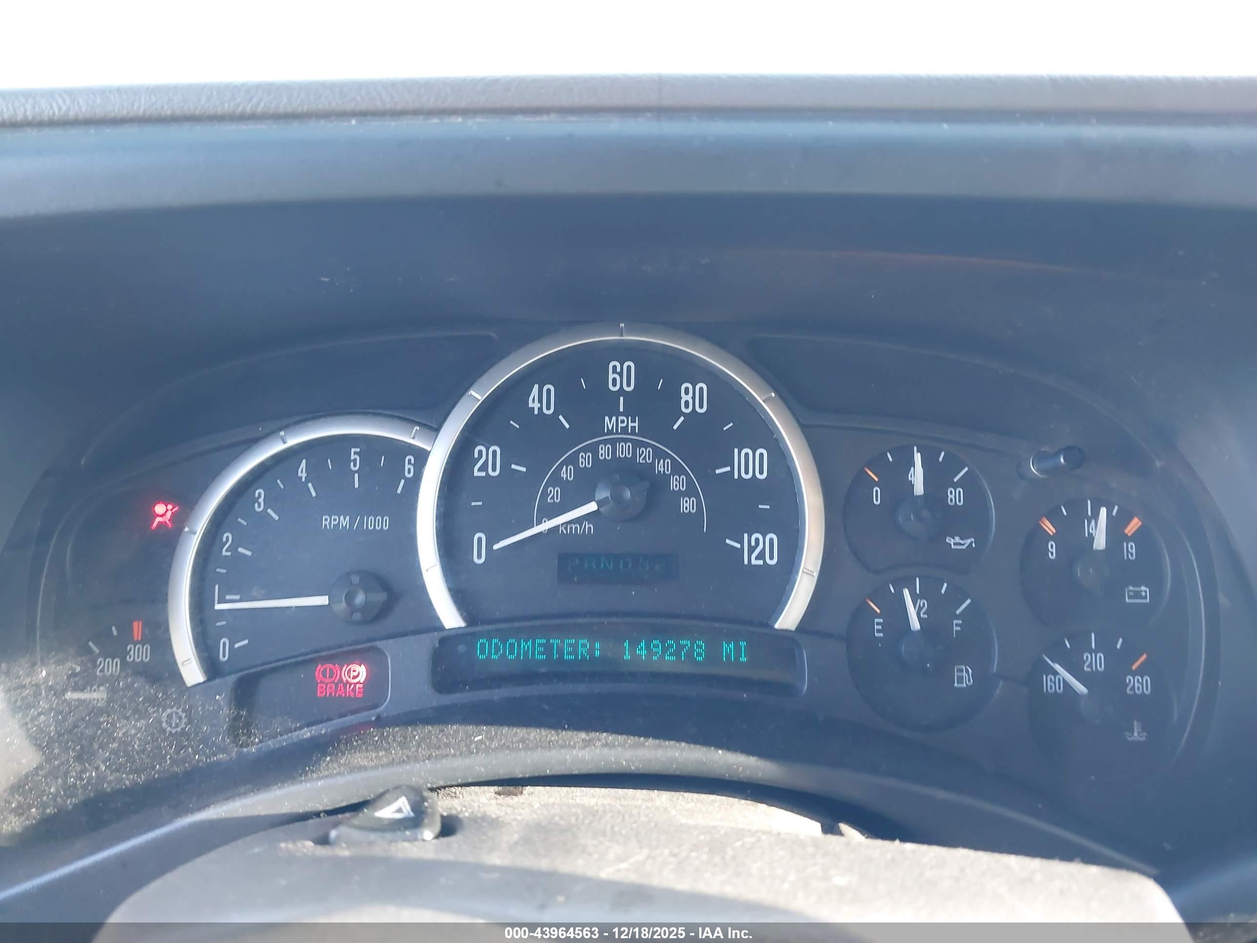 CADILLAC ESCALADE image 7