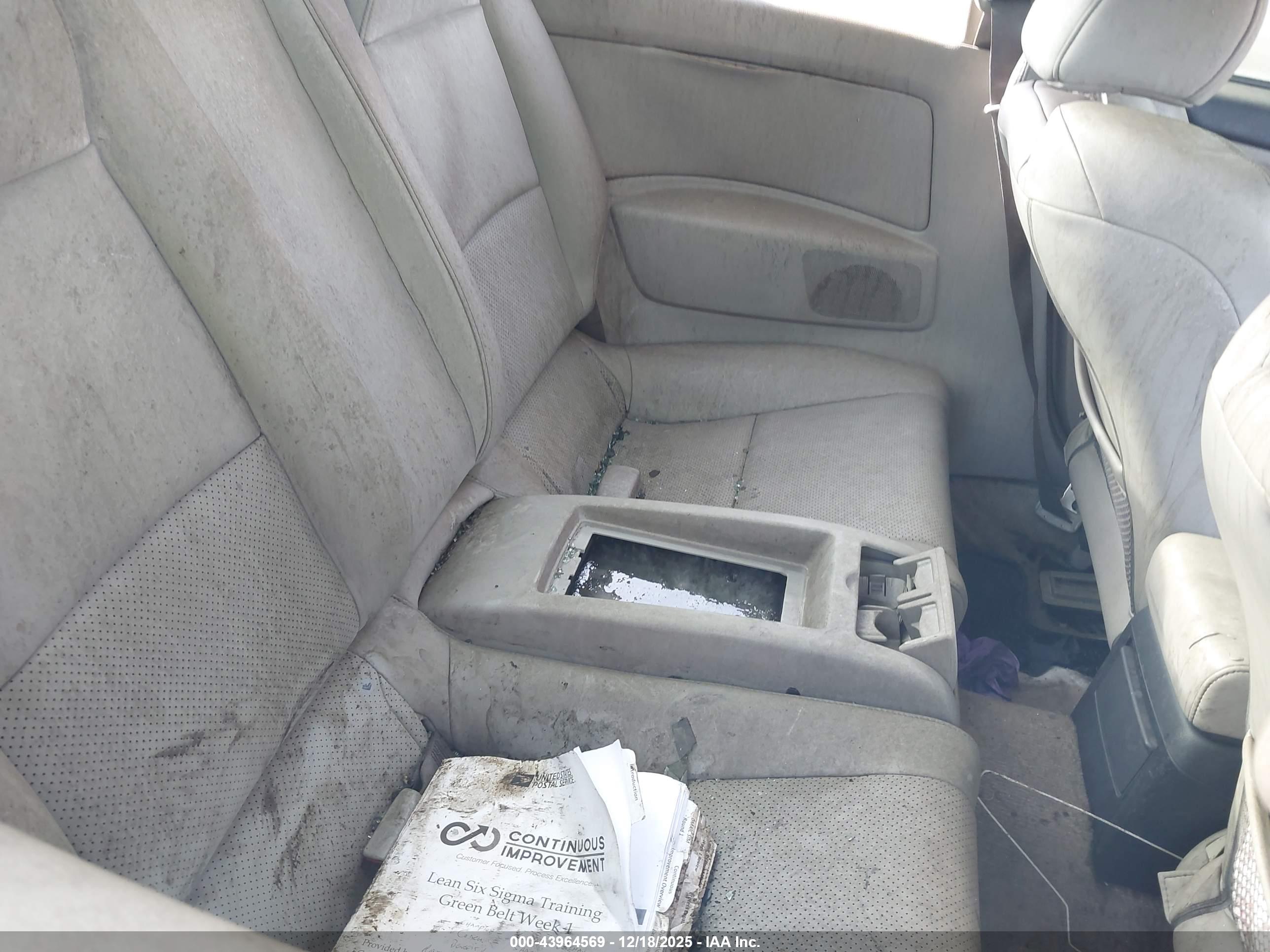 INFINITI G35 image 8