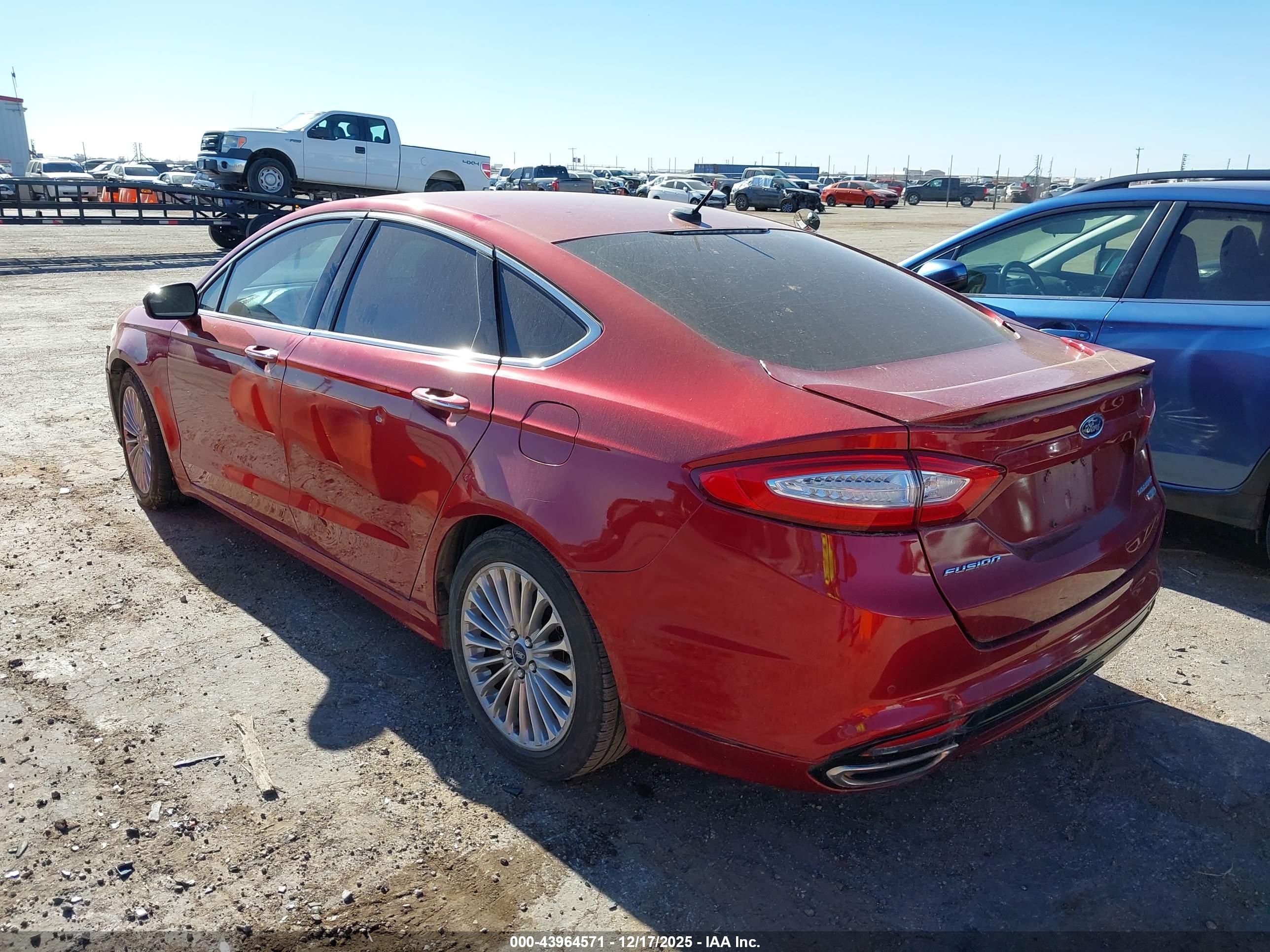 FORD FUSION image 3