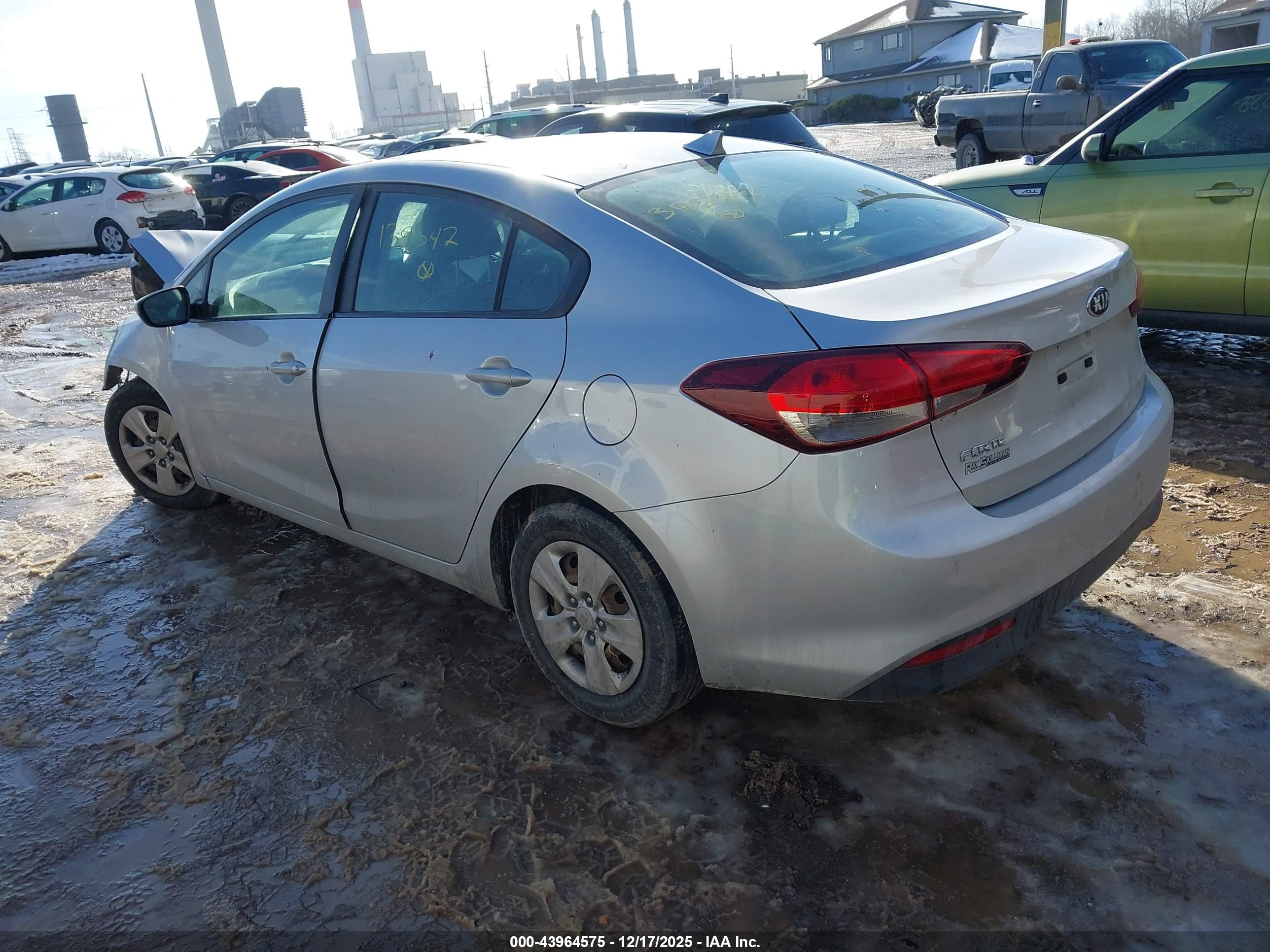 KIA FORTE image 3
