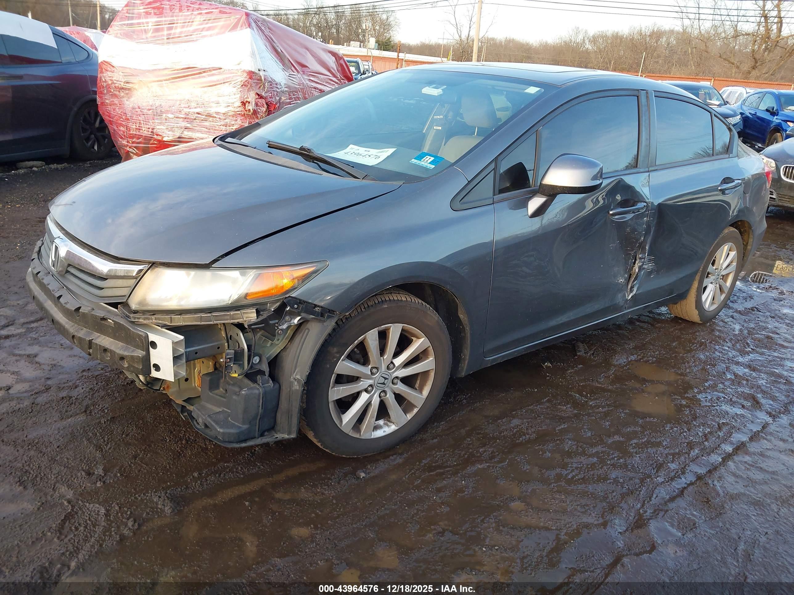 HONDA CIVIC image 2