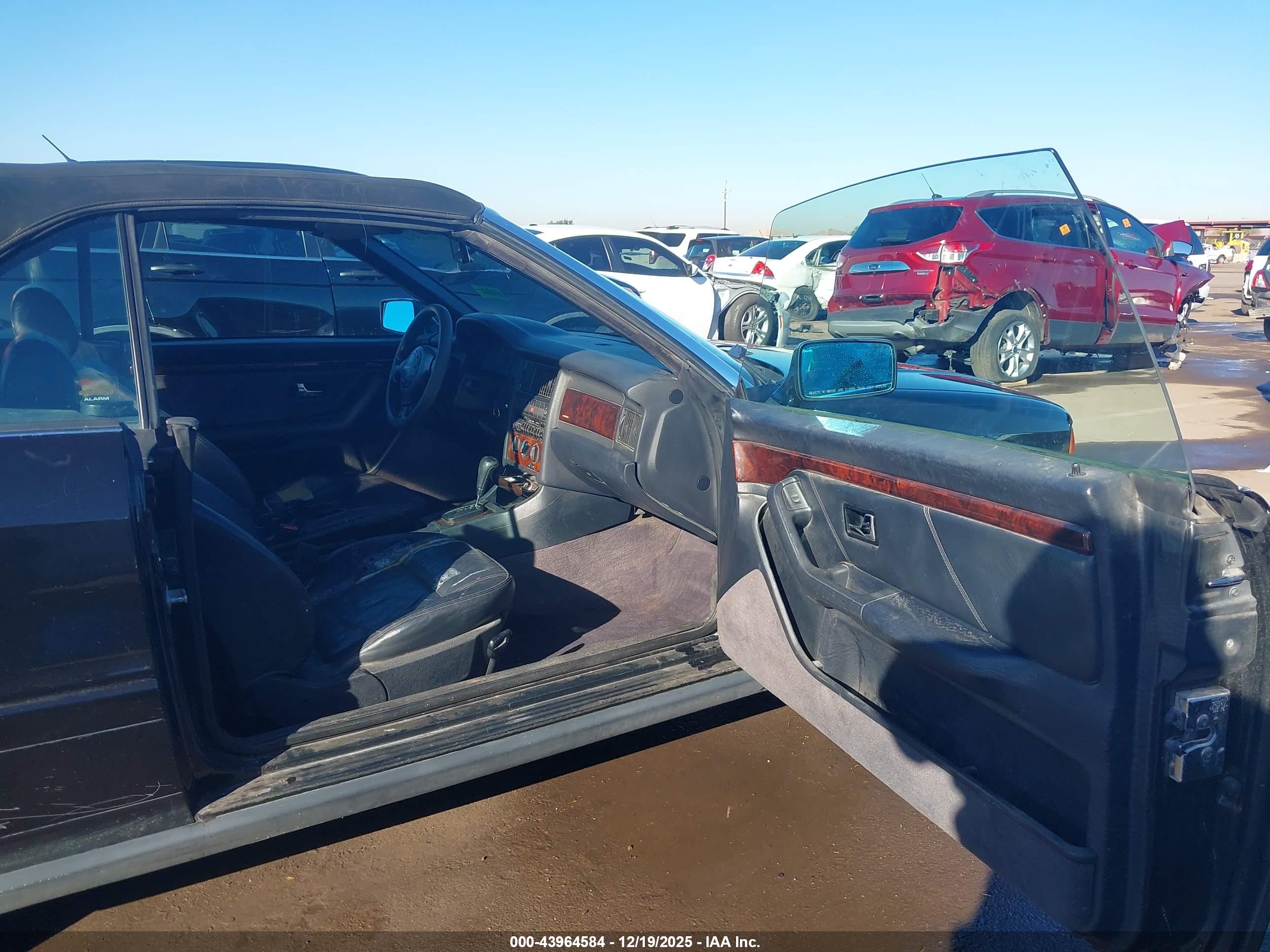 AUDI CABRIOLET image 5