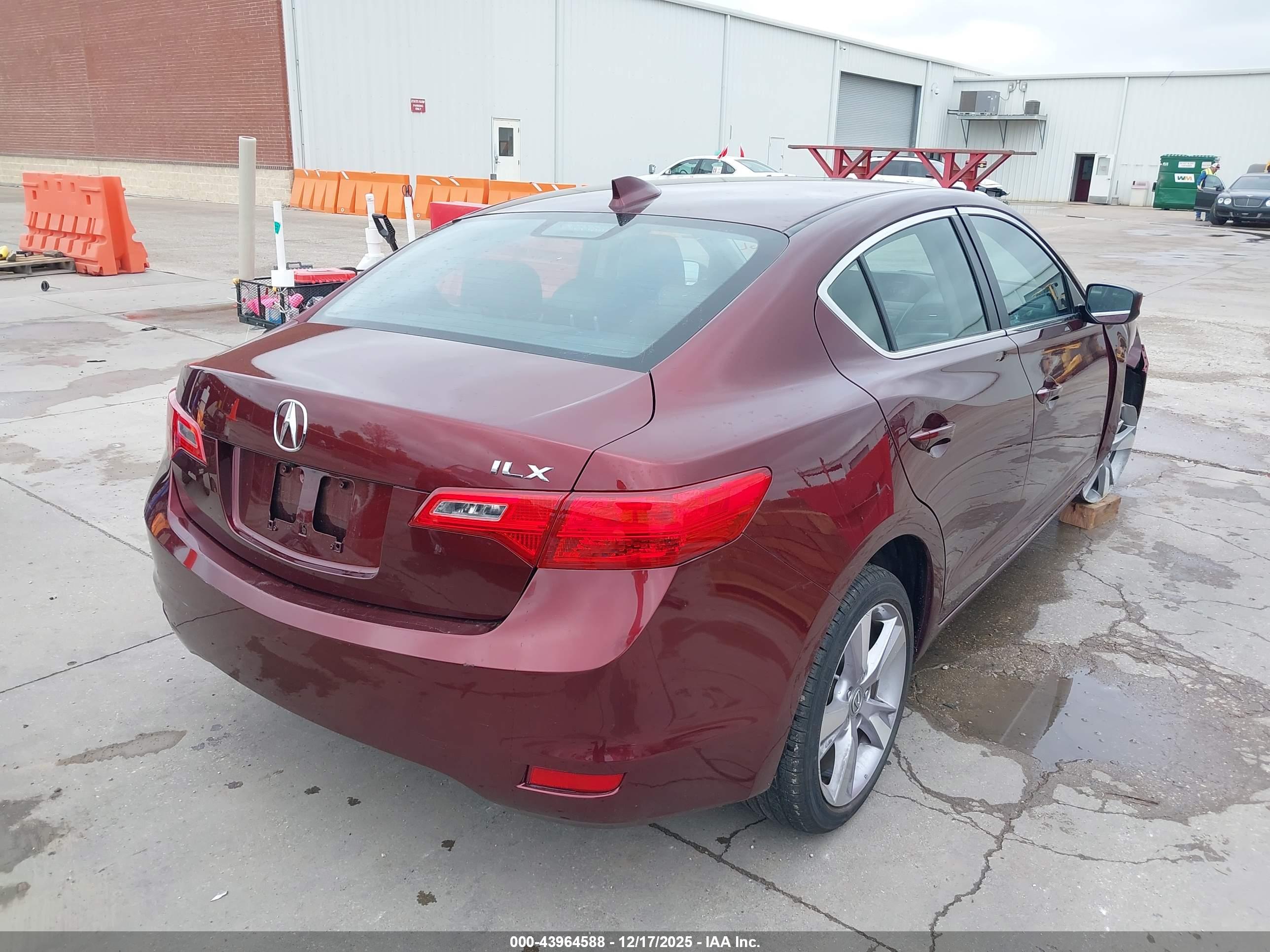 ACURA ILX image 4