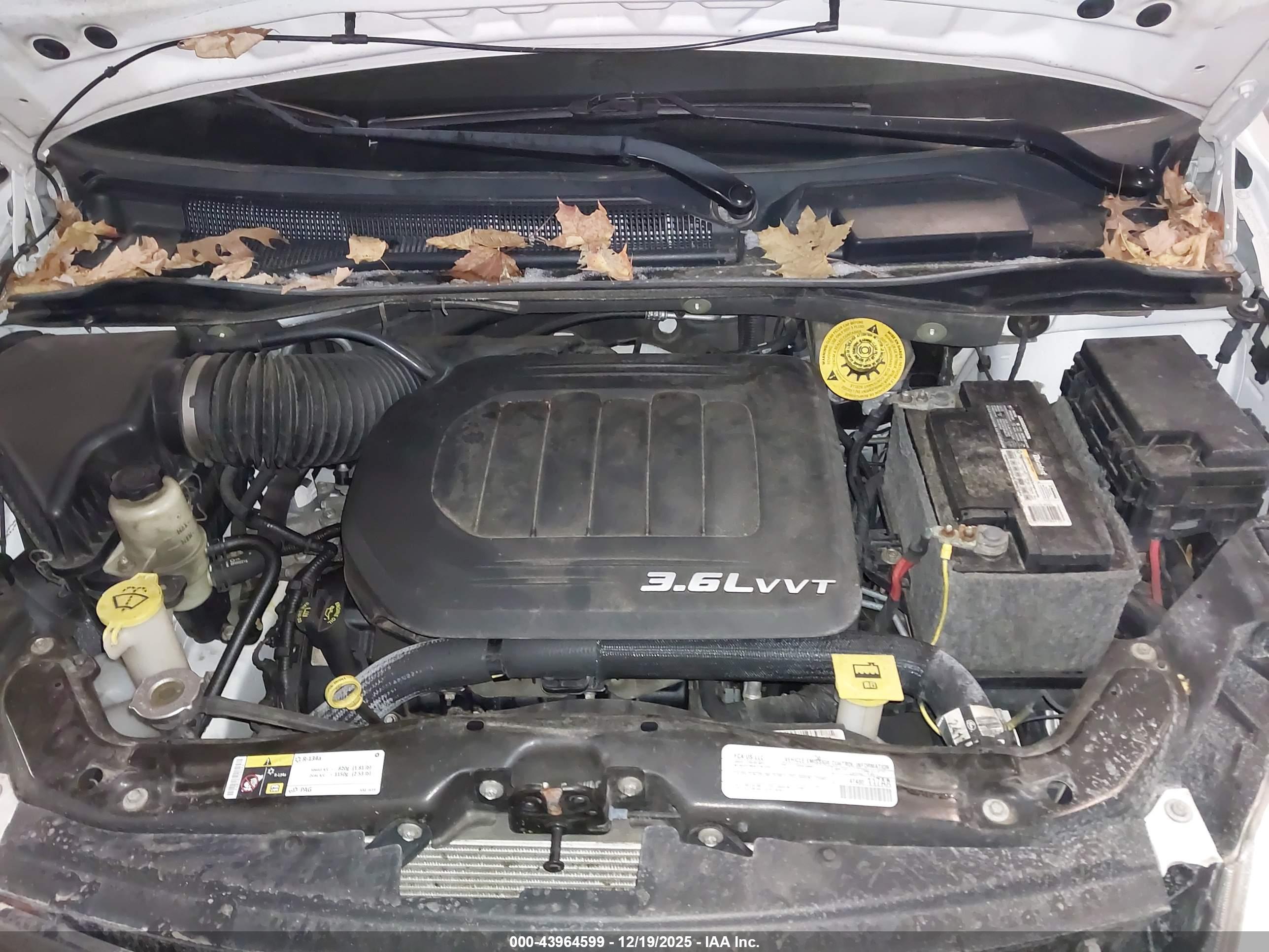 CHRYSLER TOWN image 10