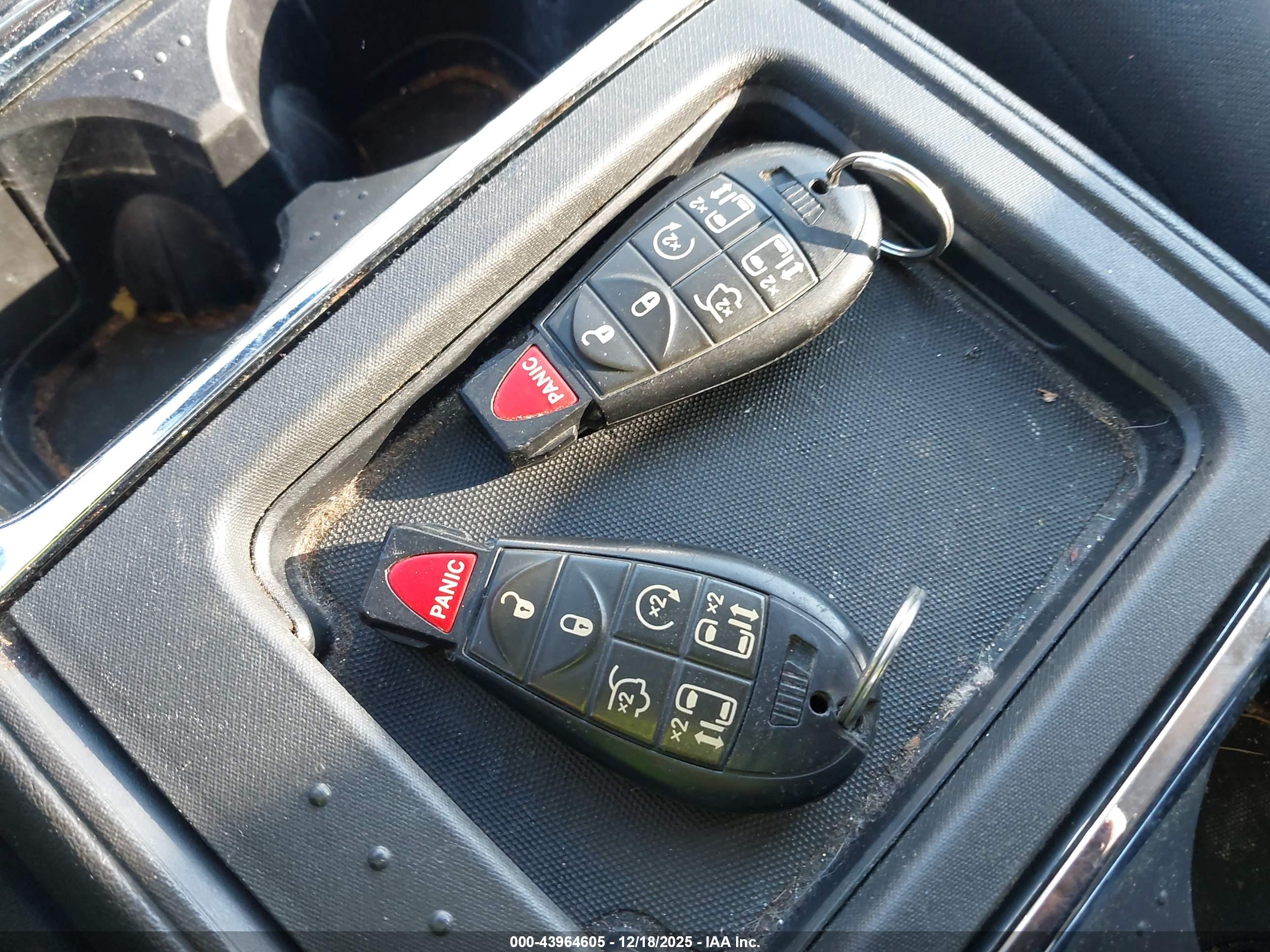 DODGE GRAND image 11