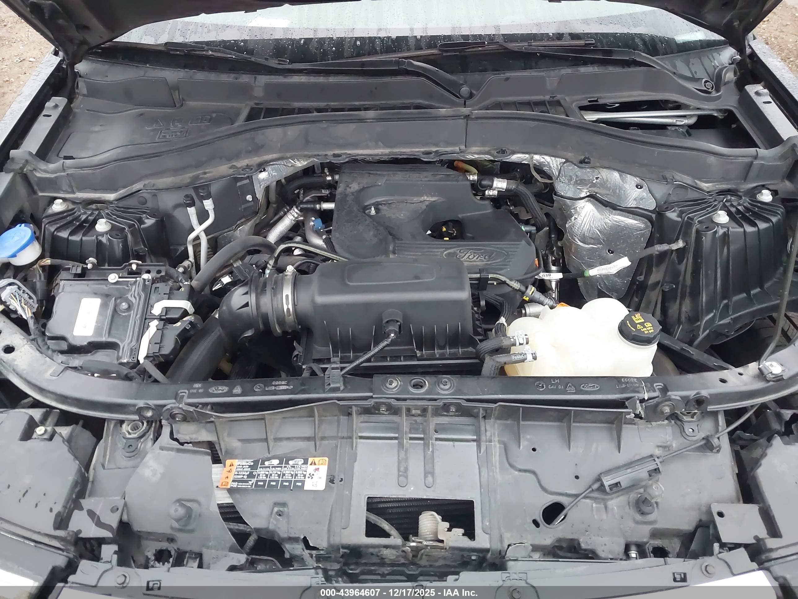 FORD EXPLORER image 10