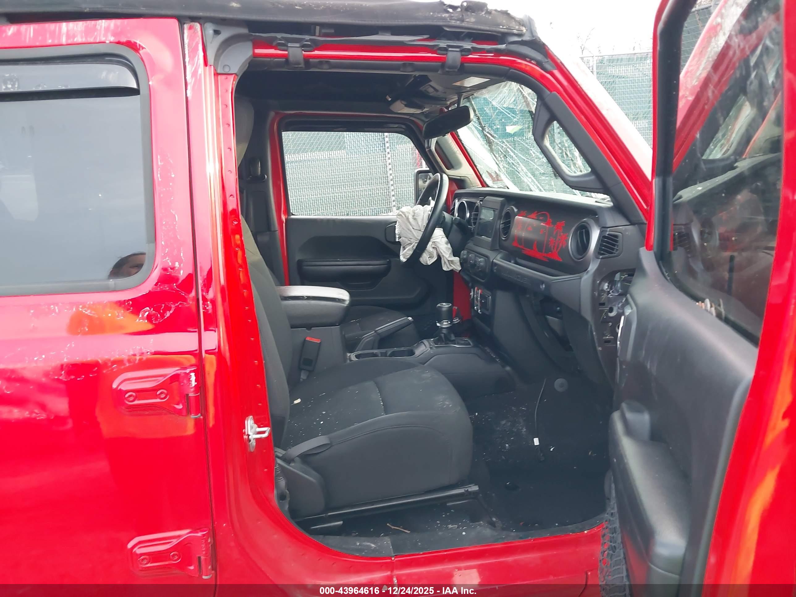 JEEP WRANGLER image 5