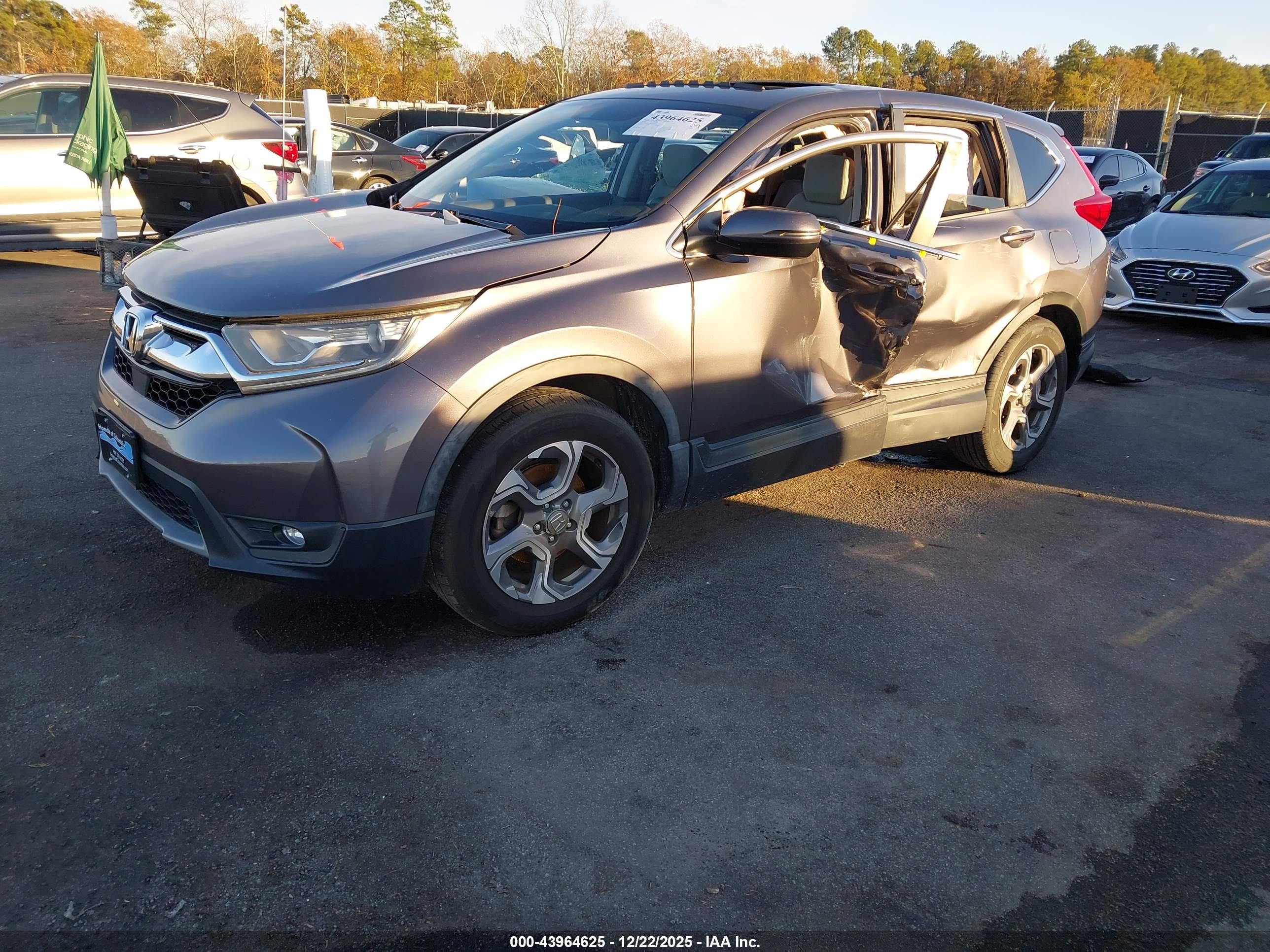 HONDA CR-V image 2