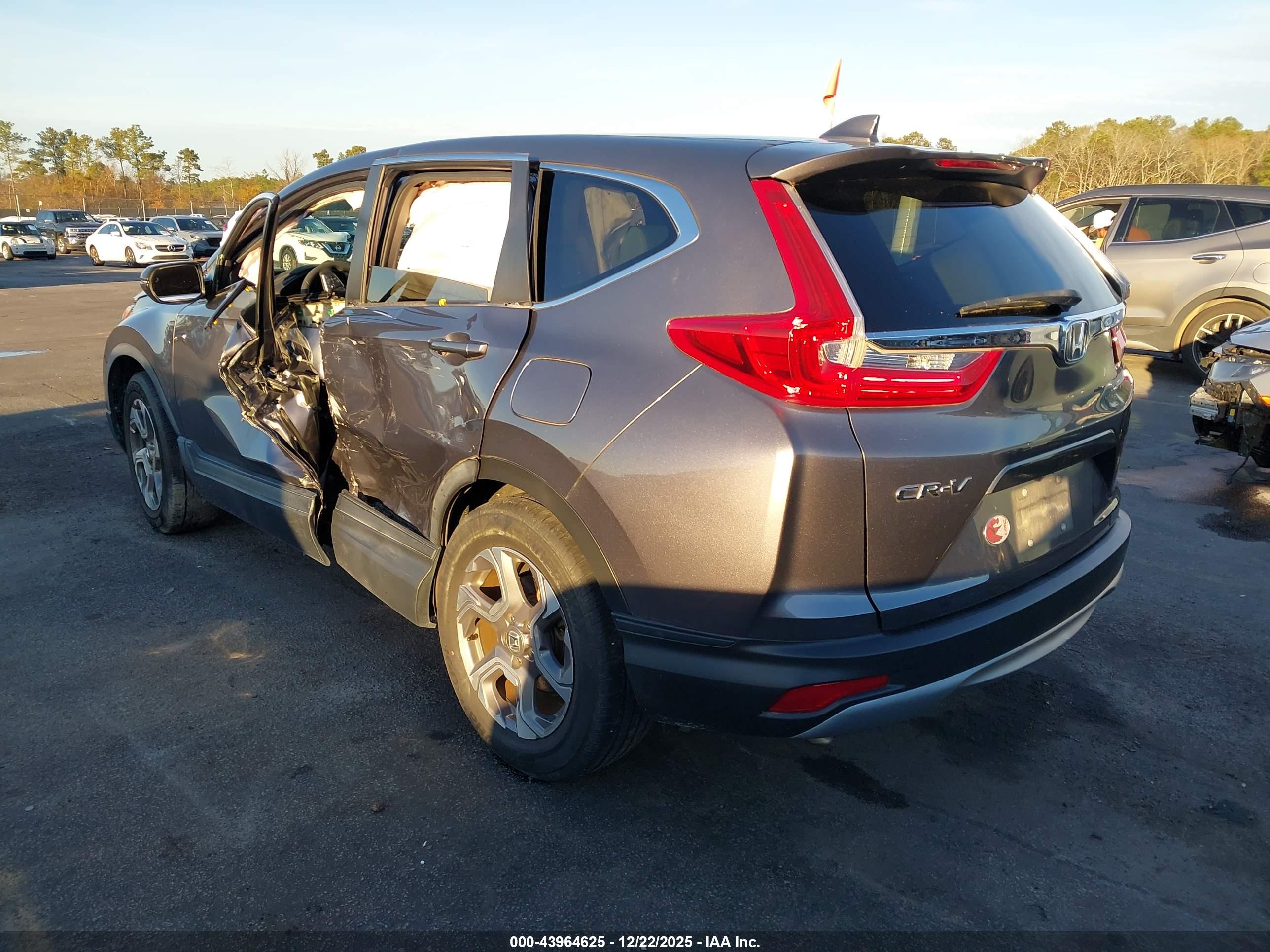 HONDA CR-V image 3
