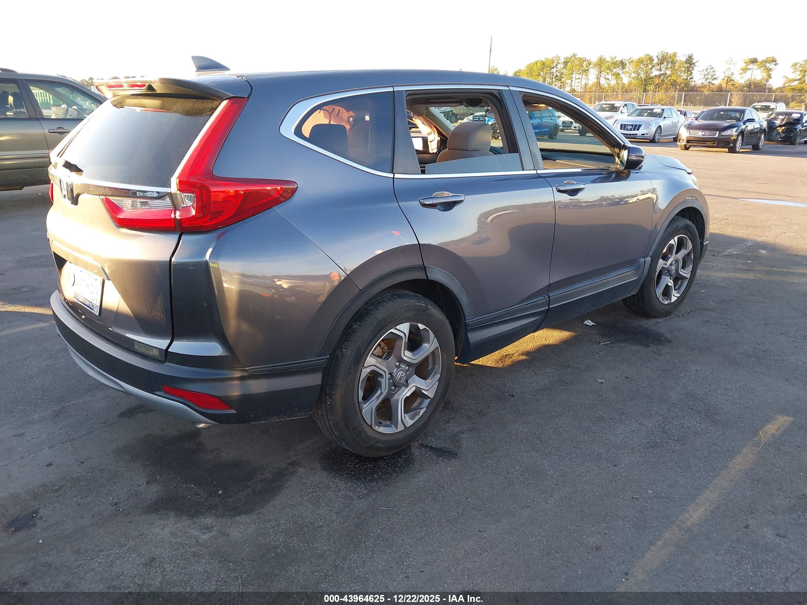 HONDA CR-V image 4