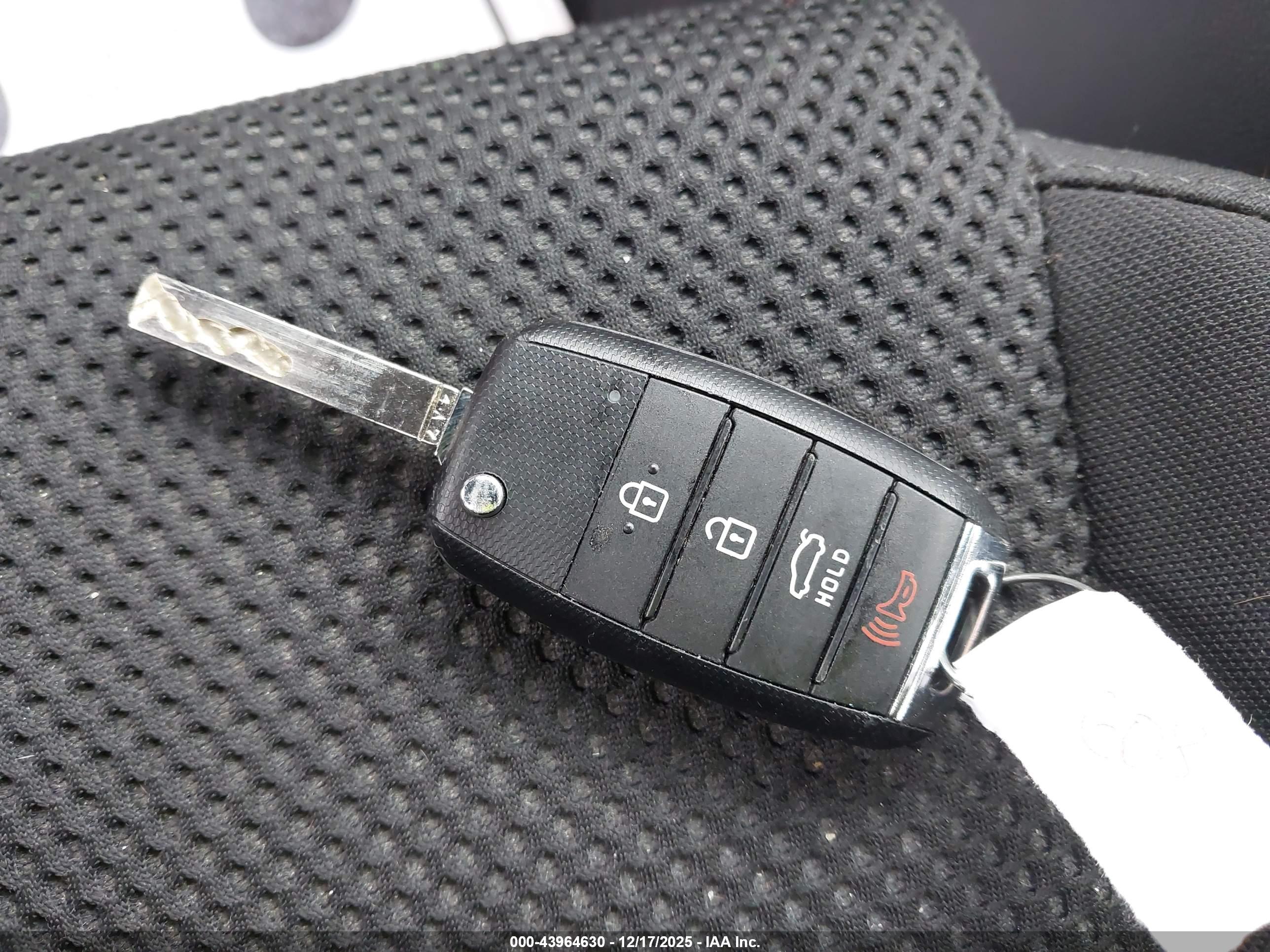 KIA OPTIMA image 11