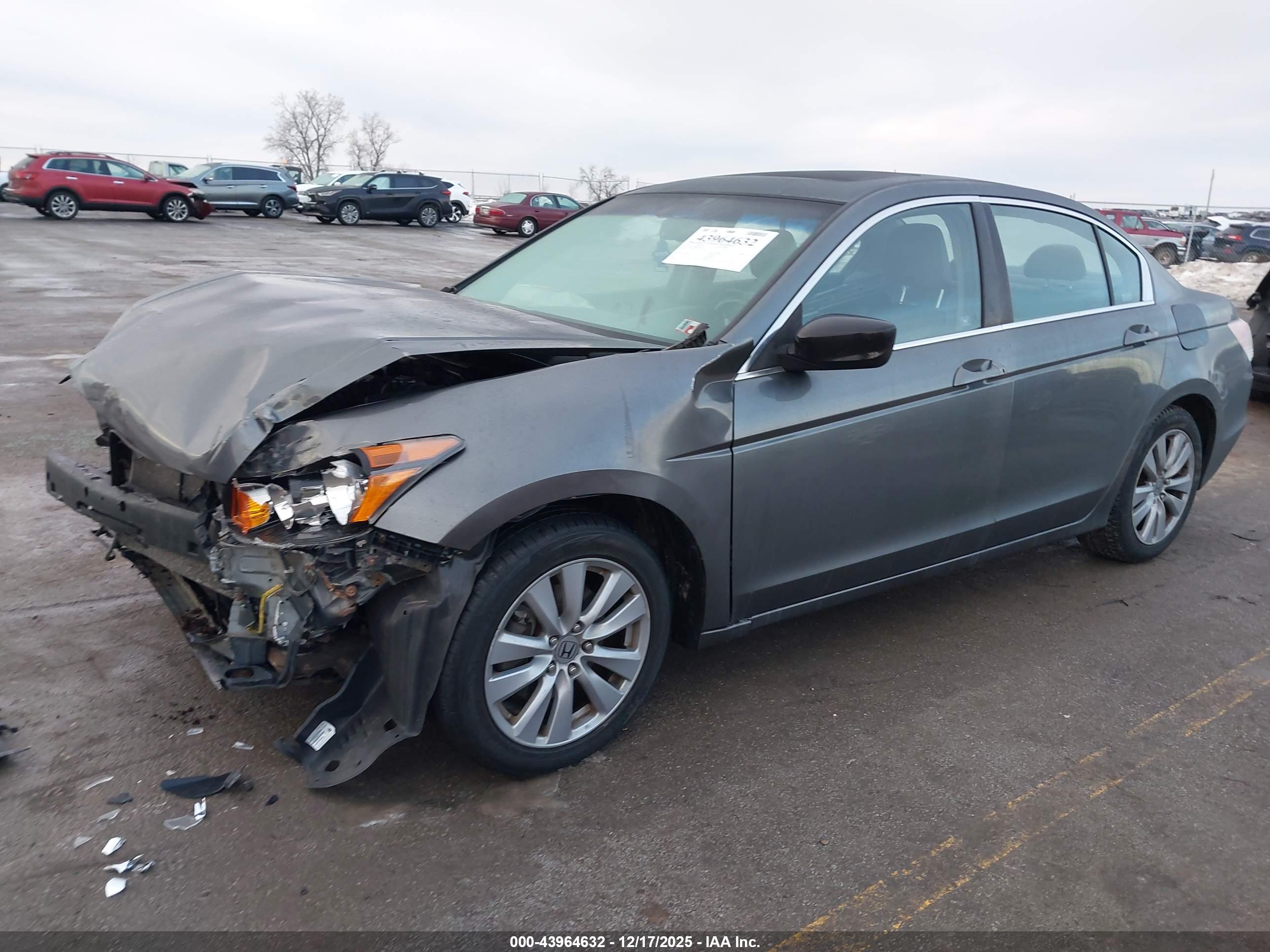 HONDA ACCORD image 2