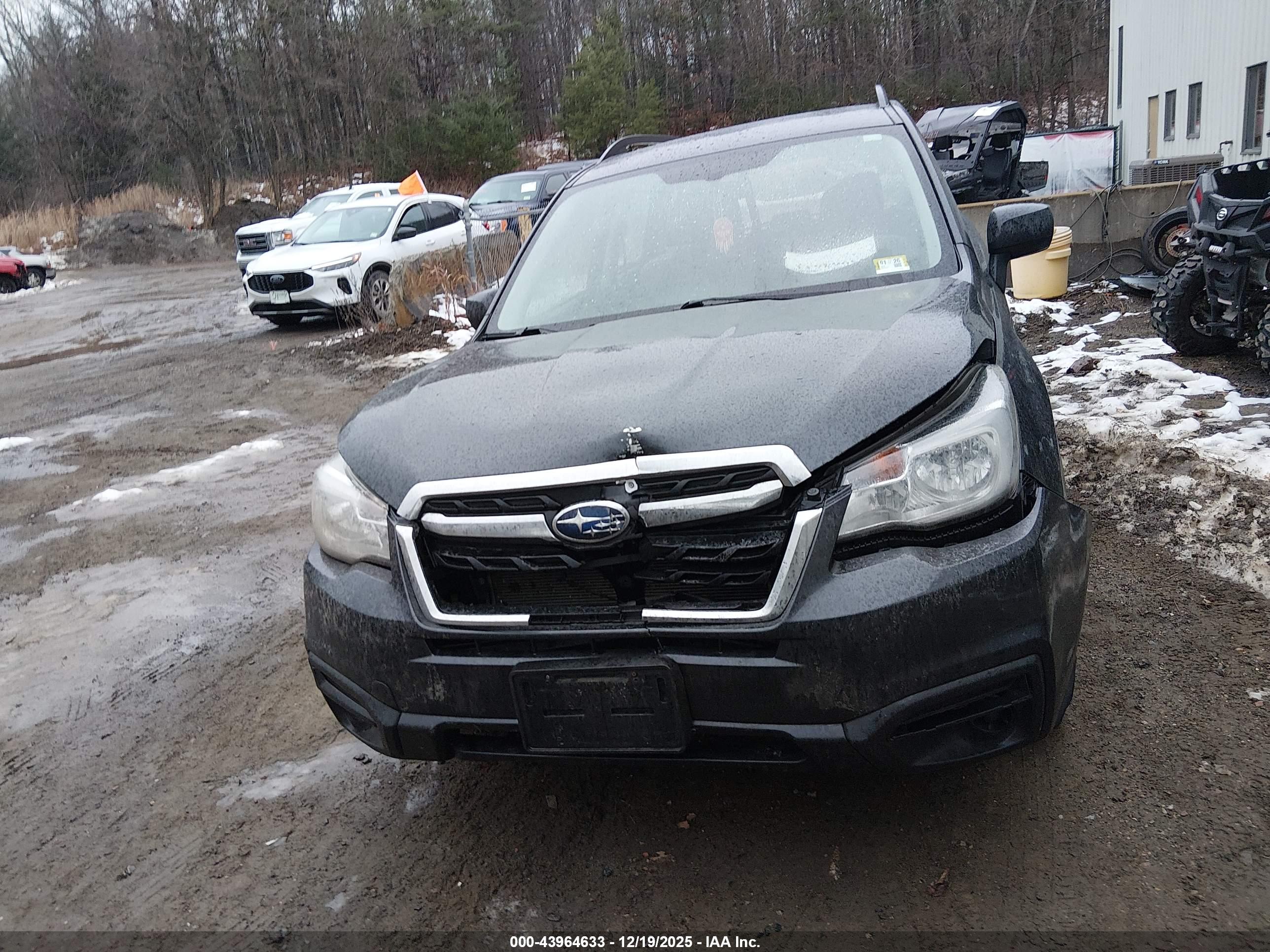 SUBARU FORESTER image 6
