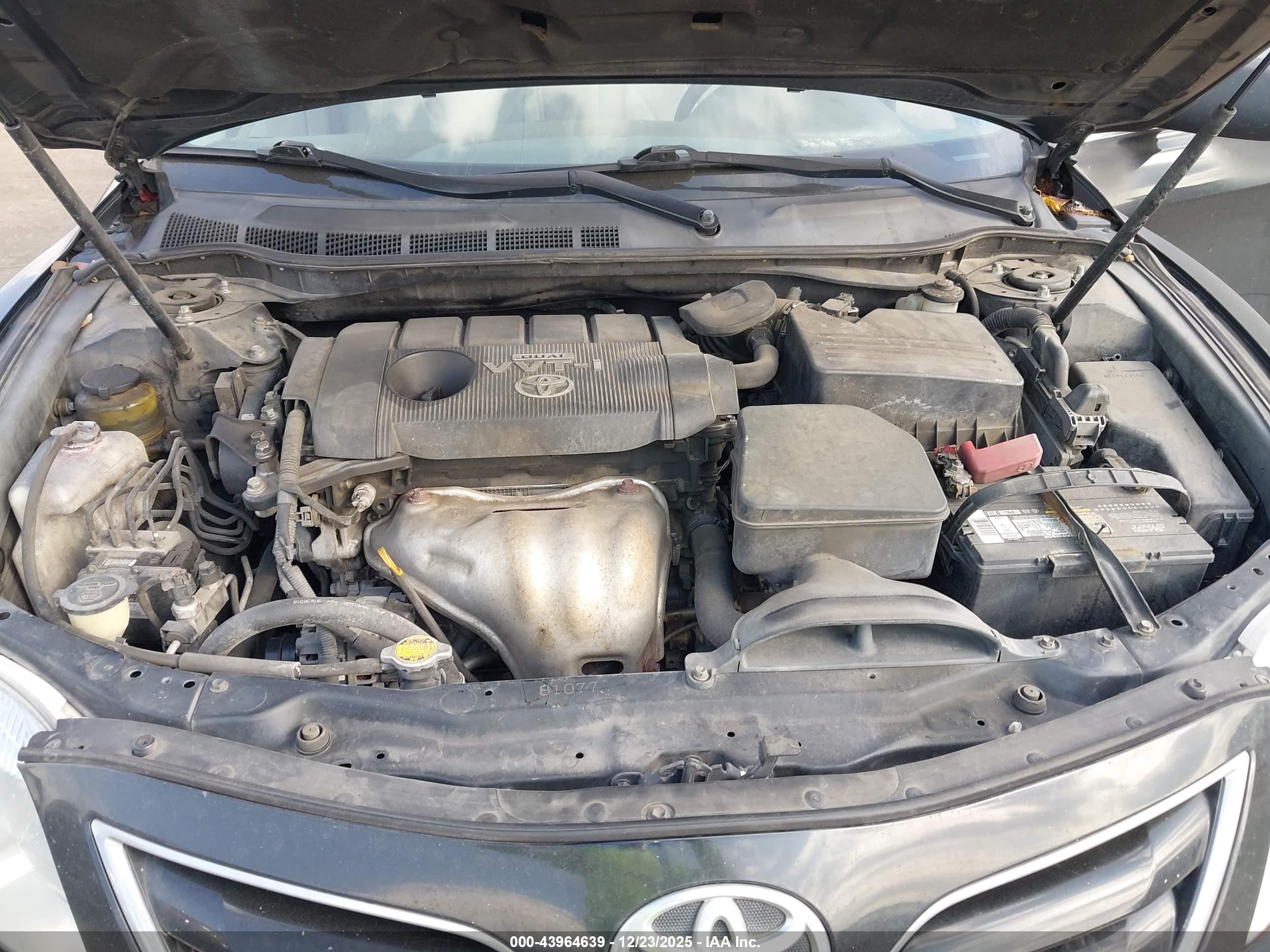 TOYOTA CAMRY image 10