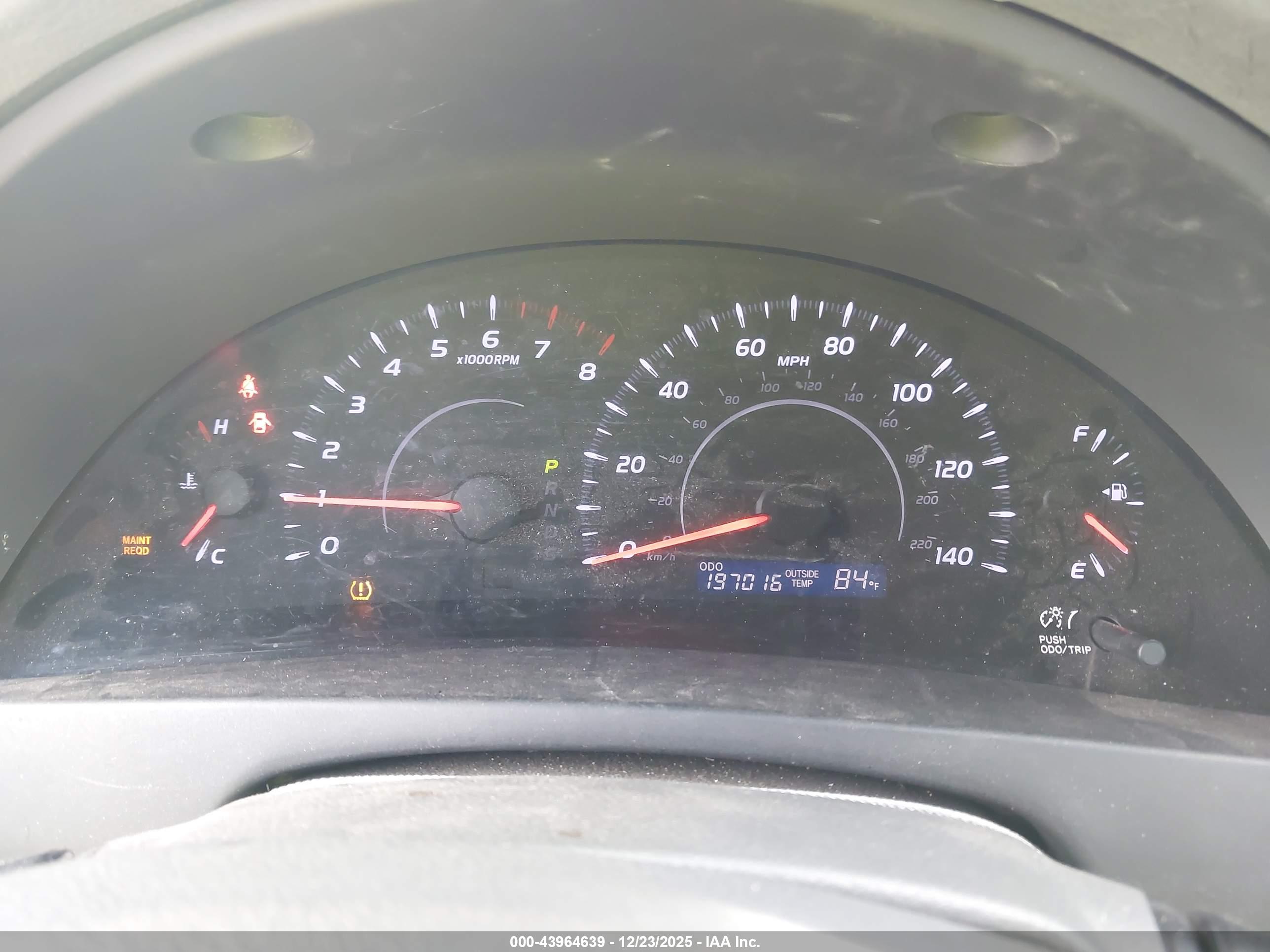 TOYOTA CAMRY image 7